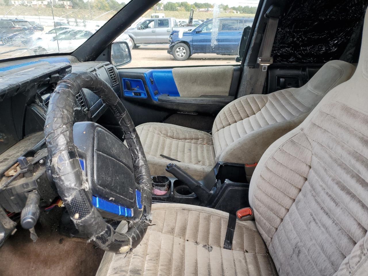 1994 Jeep Grand Cherokee Laredo Угольный vin: 1J4GZ58S5RC351922
