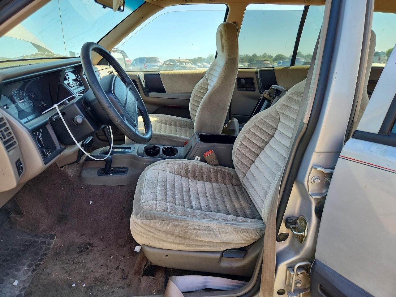 1995 Jeep Grand Cherokee Laredo Silver vin: 1J4GZ58S5SC638375