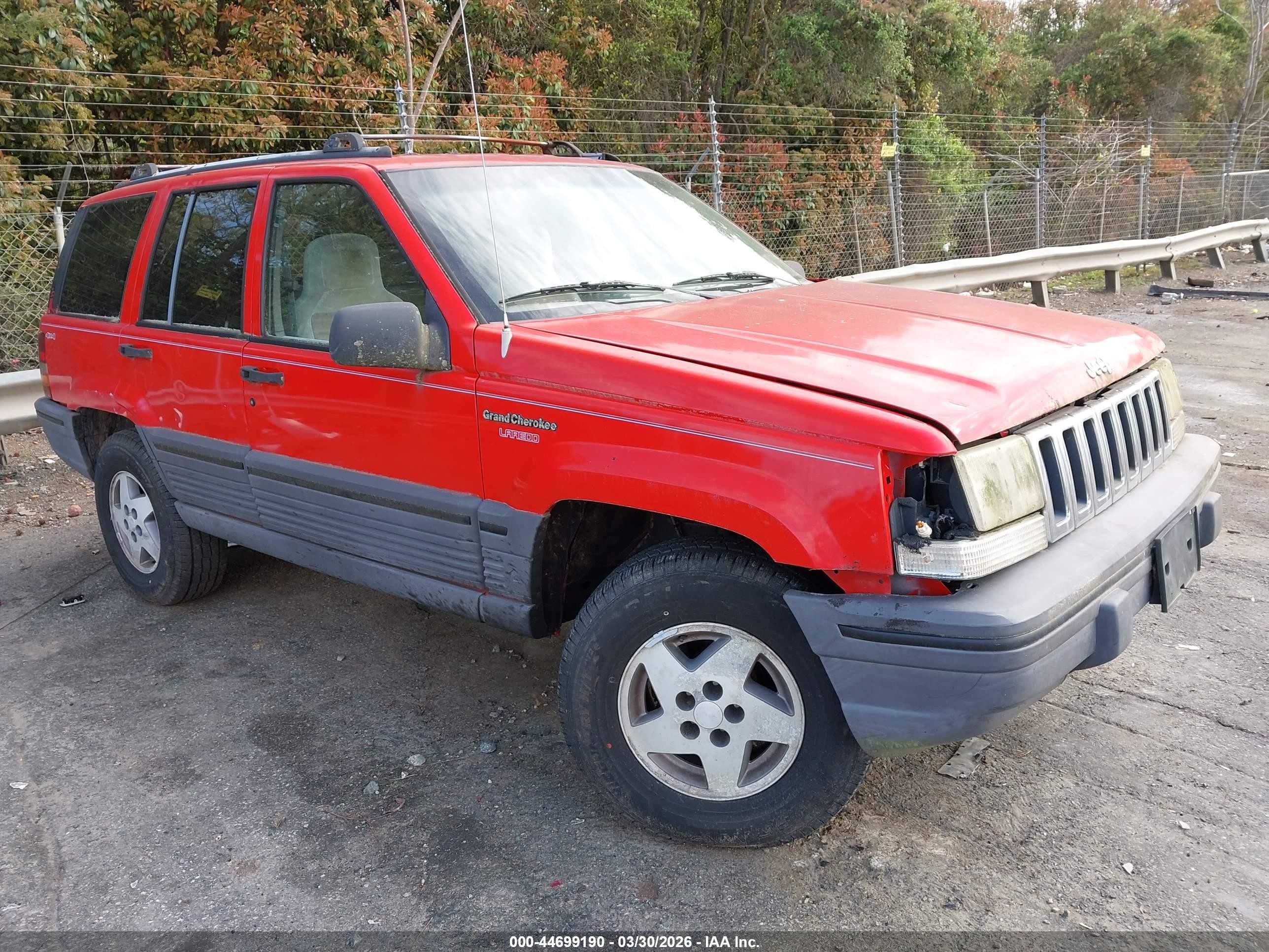 1995 Jeep Grand Cherokee Laredo Red vin: 1J4GZ58S5SC645519