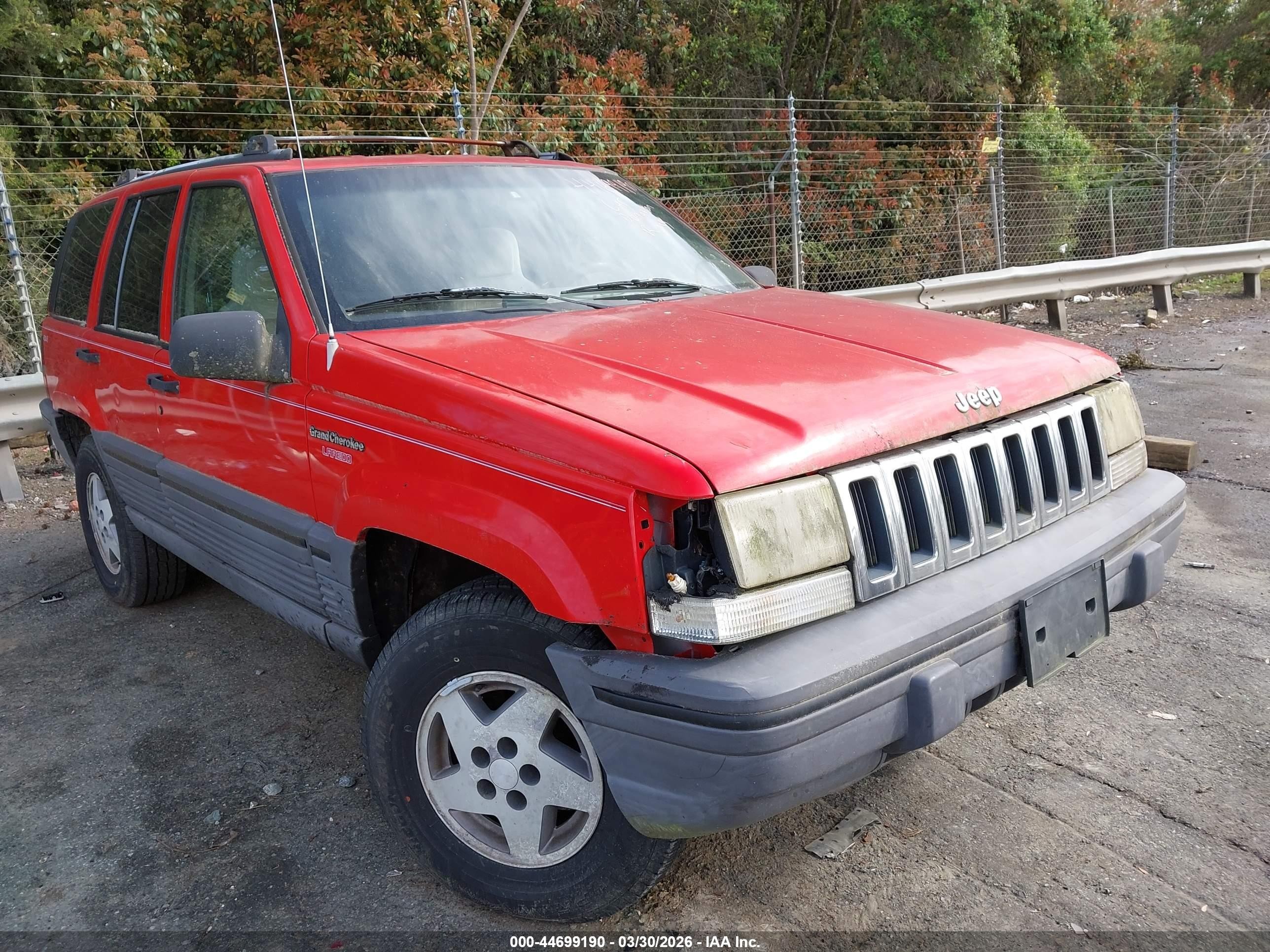 1995 Jeep Grand Cherokee Laredo Red vin: 1J4GZ58S5SC645519