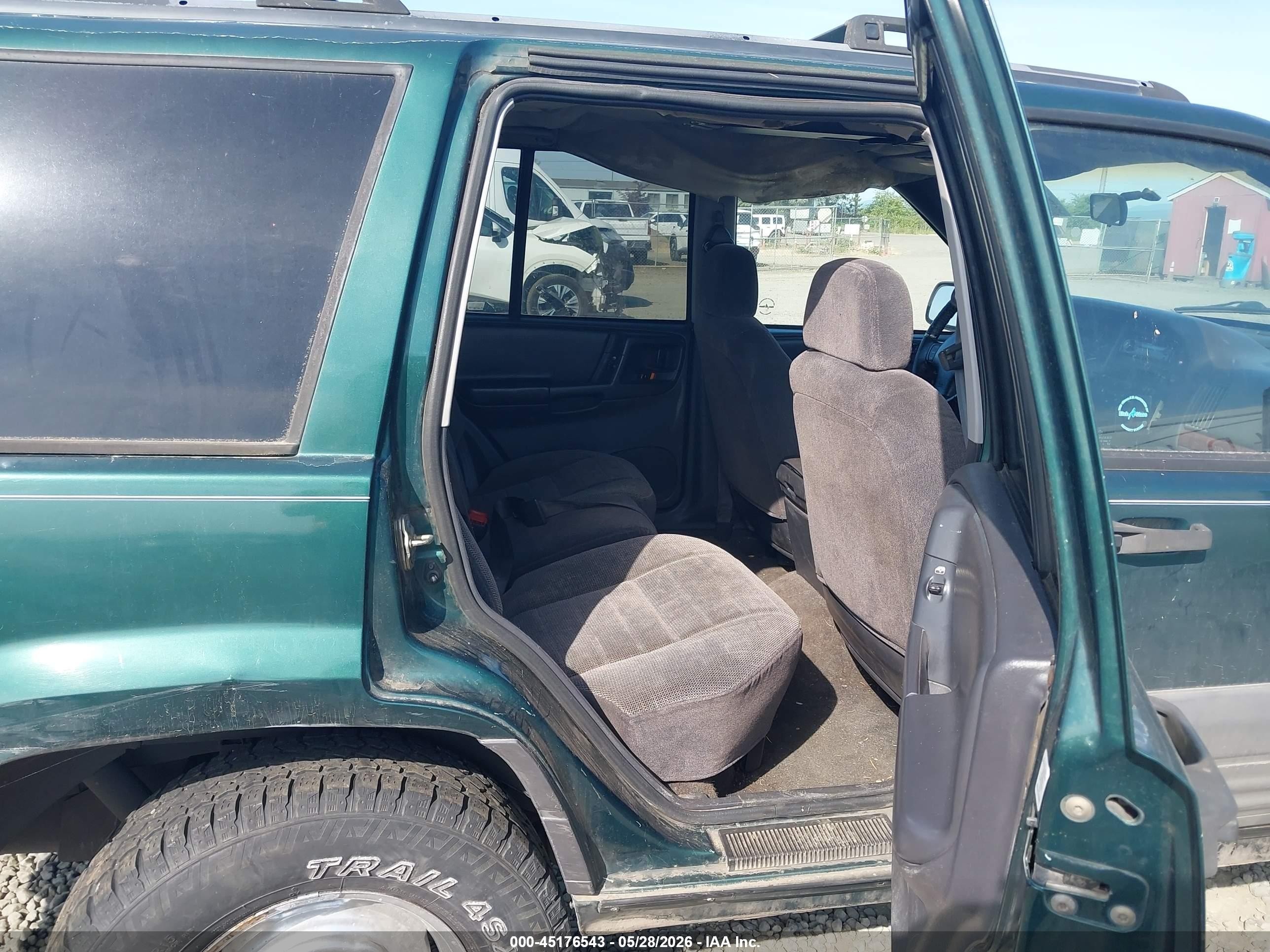 1996 Jeep Grand Cherokee Laredo Зеленый vin: 1J4GZ58S5TC198563