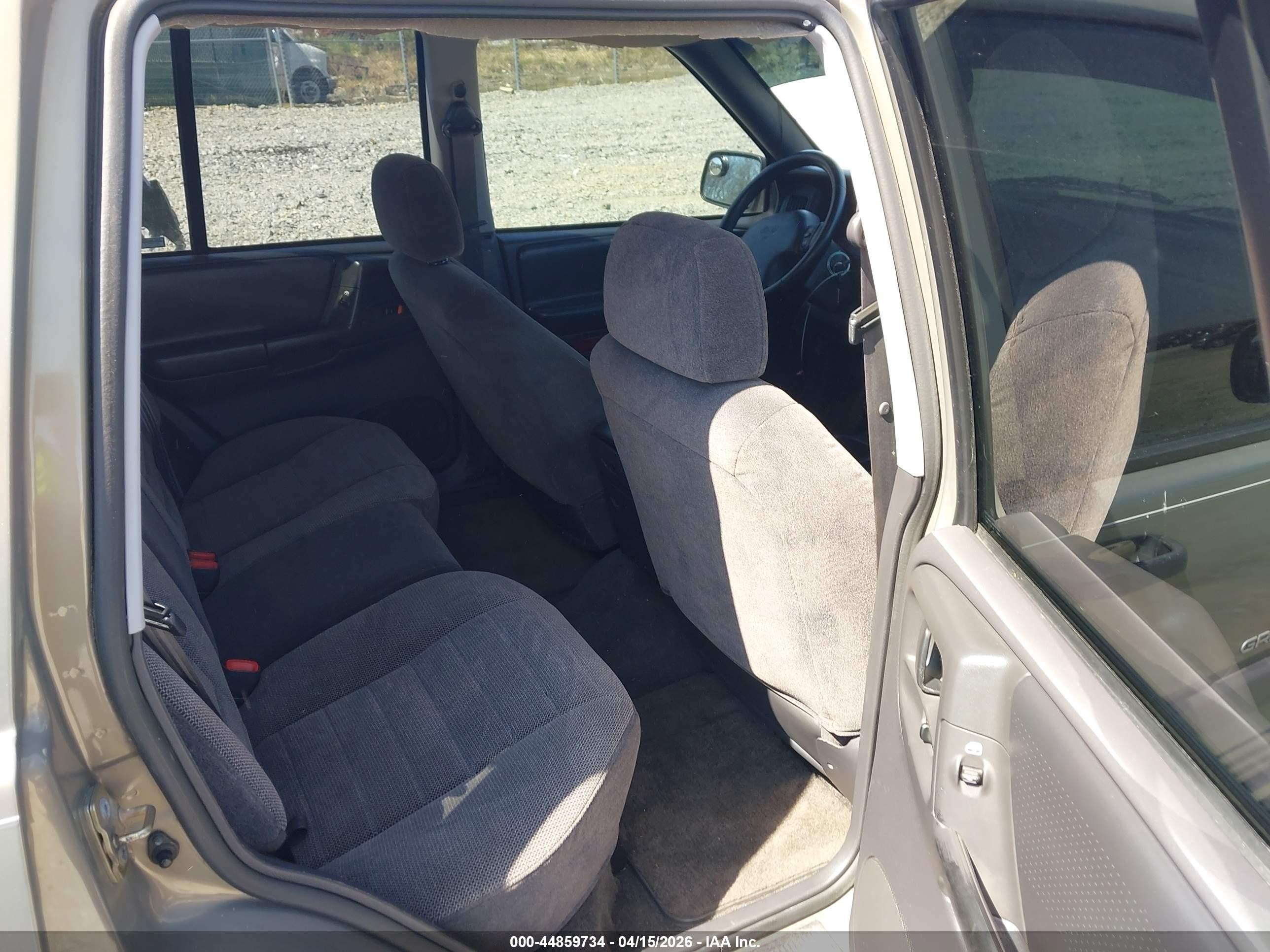 1996 Jeep Grand Cherokee Laredo Желто-коричневый vin: 1J4GZ58S5TC404092
