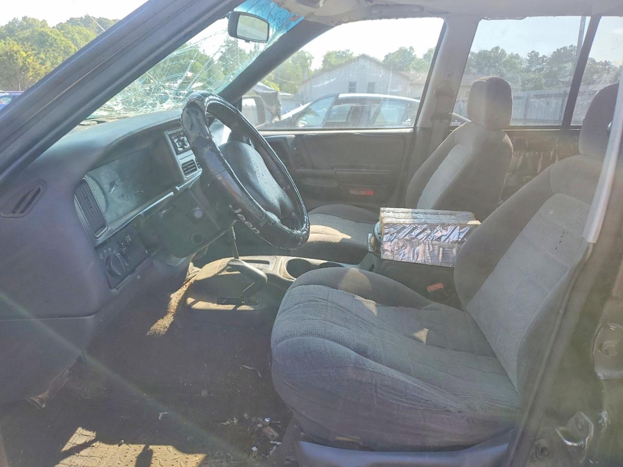 1997 Jeep Grand Cherokee Laredo/tsi Black vin: 1J4GZ58S5VC672336