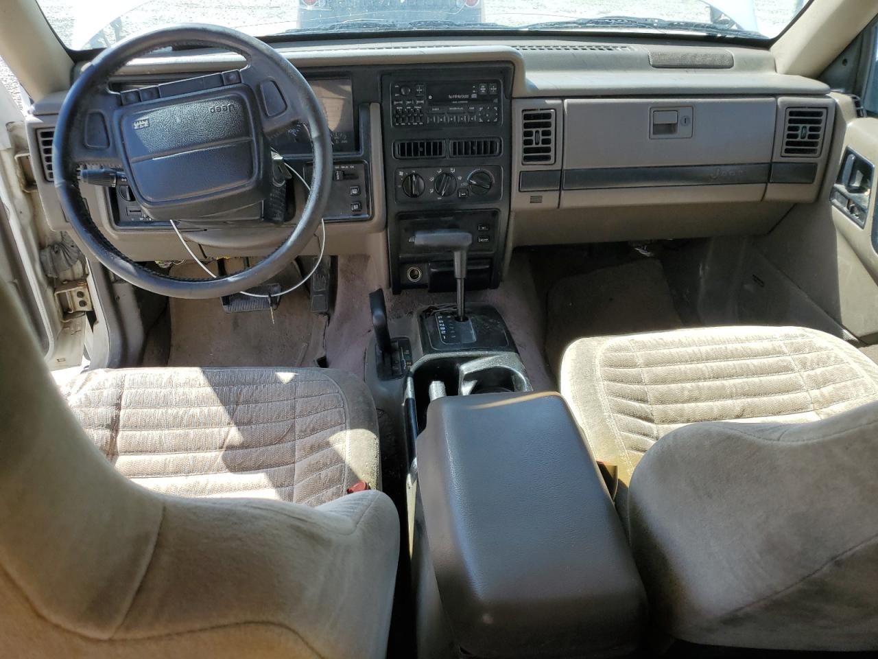 1994 Jeep Grand Cherokee Laredo Белый vin: 1J4GZ58S6RC310800