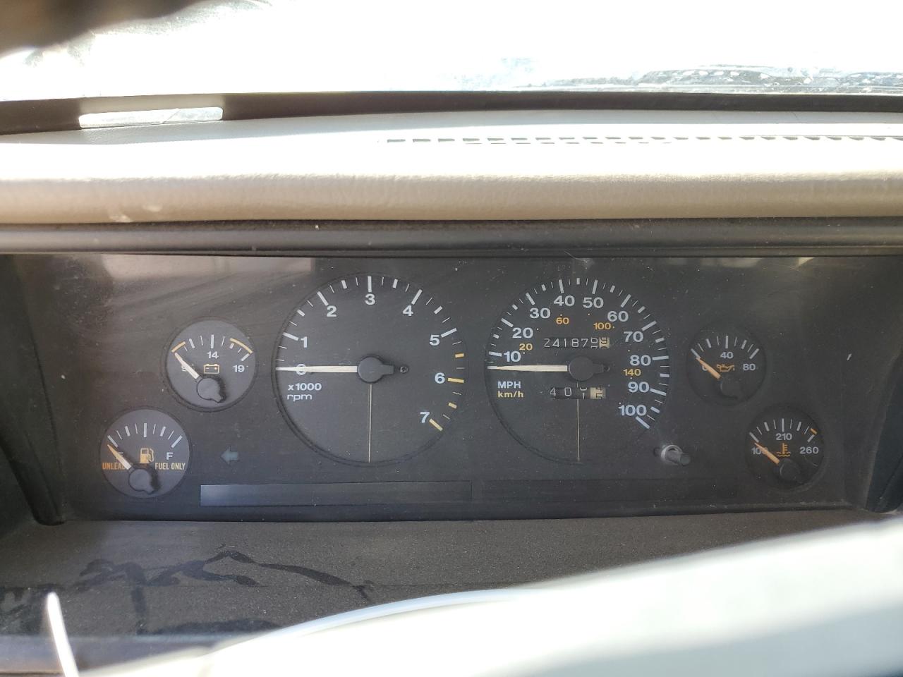 1994 Jeep Grand Cherokee Laredo Белый vin: 1J4GZ58S6RC310800
