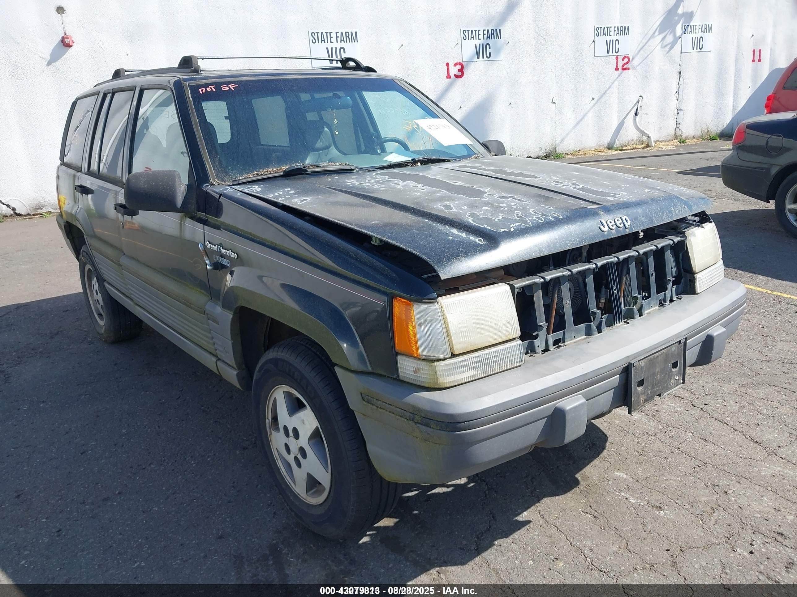 1995 Jeep Grand Cherokee Laredo Black vin: 1J4GZ58S6SC550368