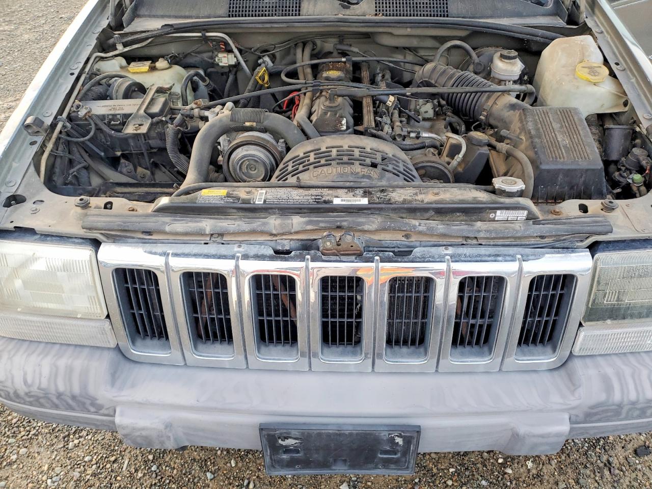 1997 Jeep Grand Cherokee Laredo Gray vin: 1J4GZ58S6VC572438