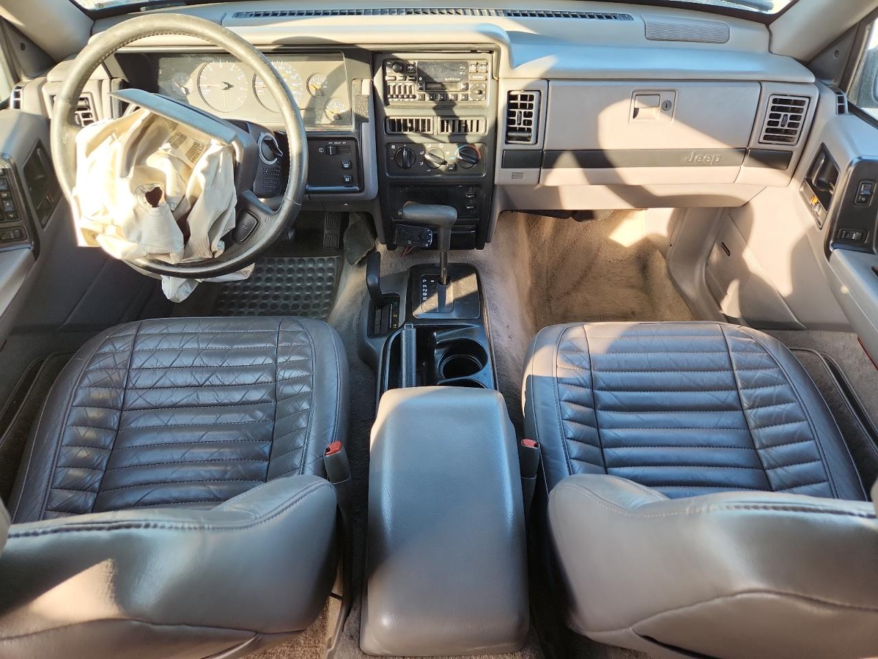 1994 Jeep Grand Cherokee Laredo Green vin: 1J4GZ58S7RC281999