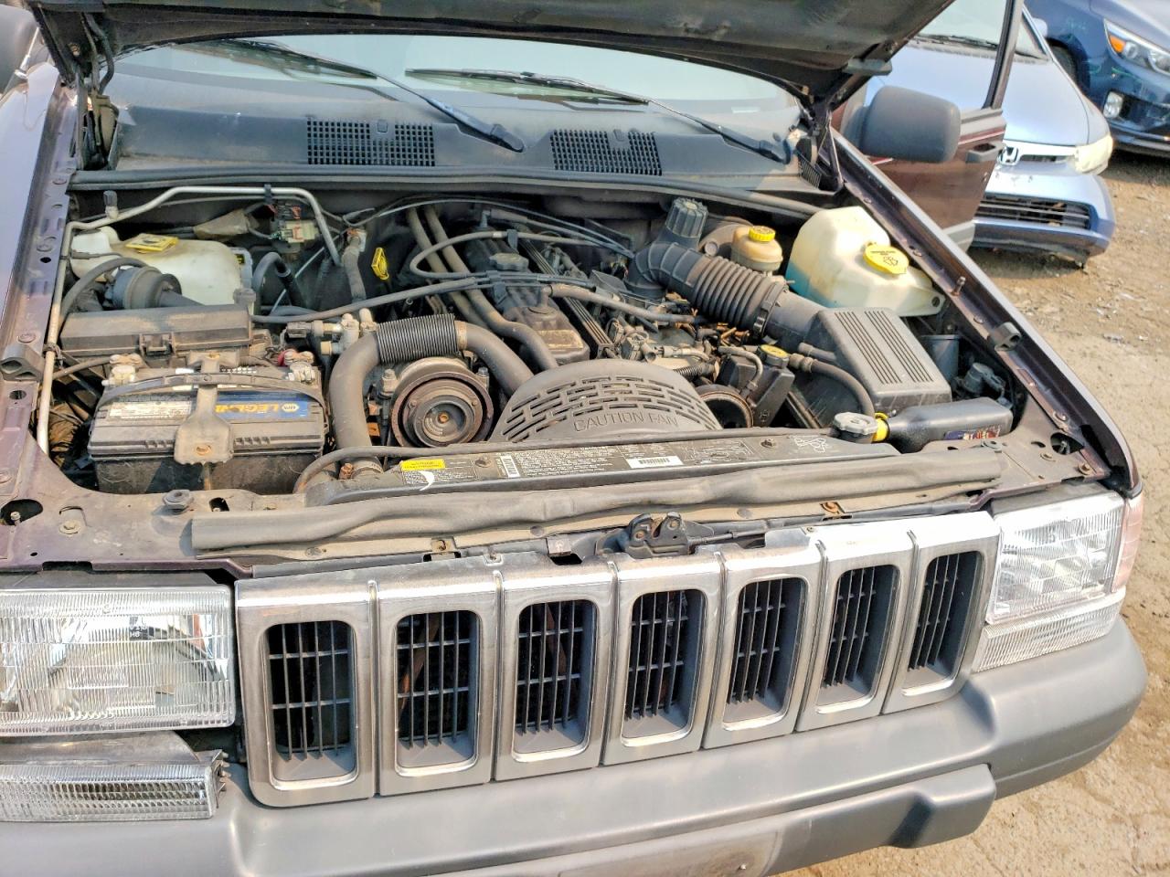1997 Jeep Grand Cherokee Laredo/tsi Burgundy vin: 1J4GZ58S7VC546995