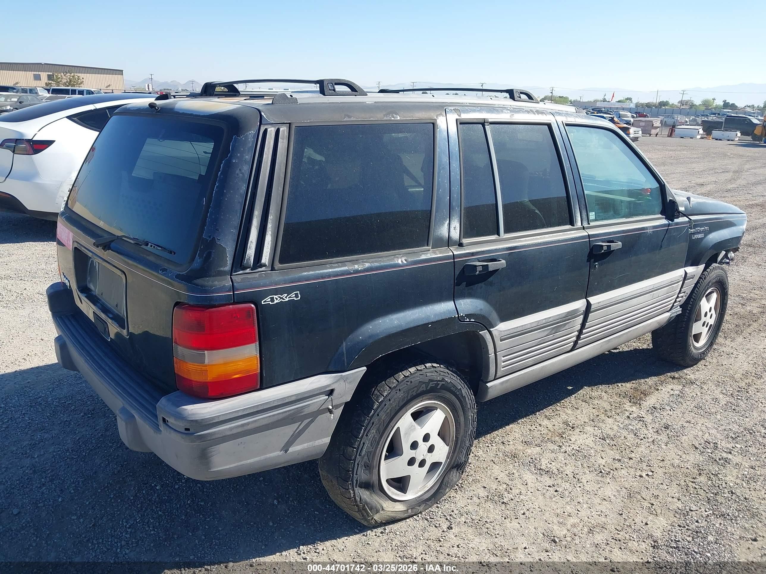 1995 Jeep Grand Cherokee Laredo Black vin: 1J4GZ58S8SC697954