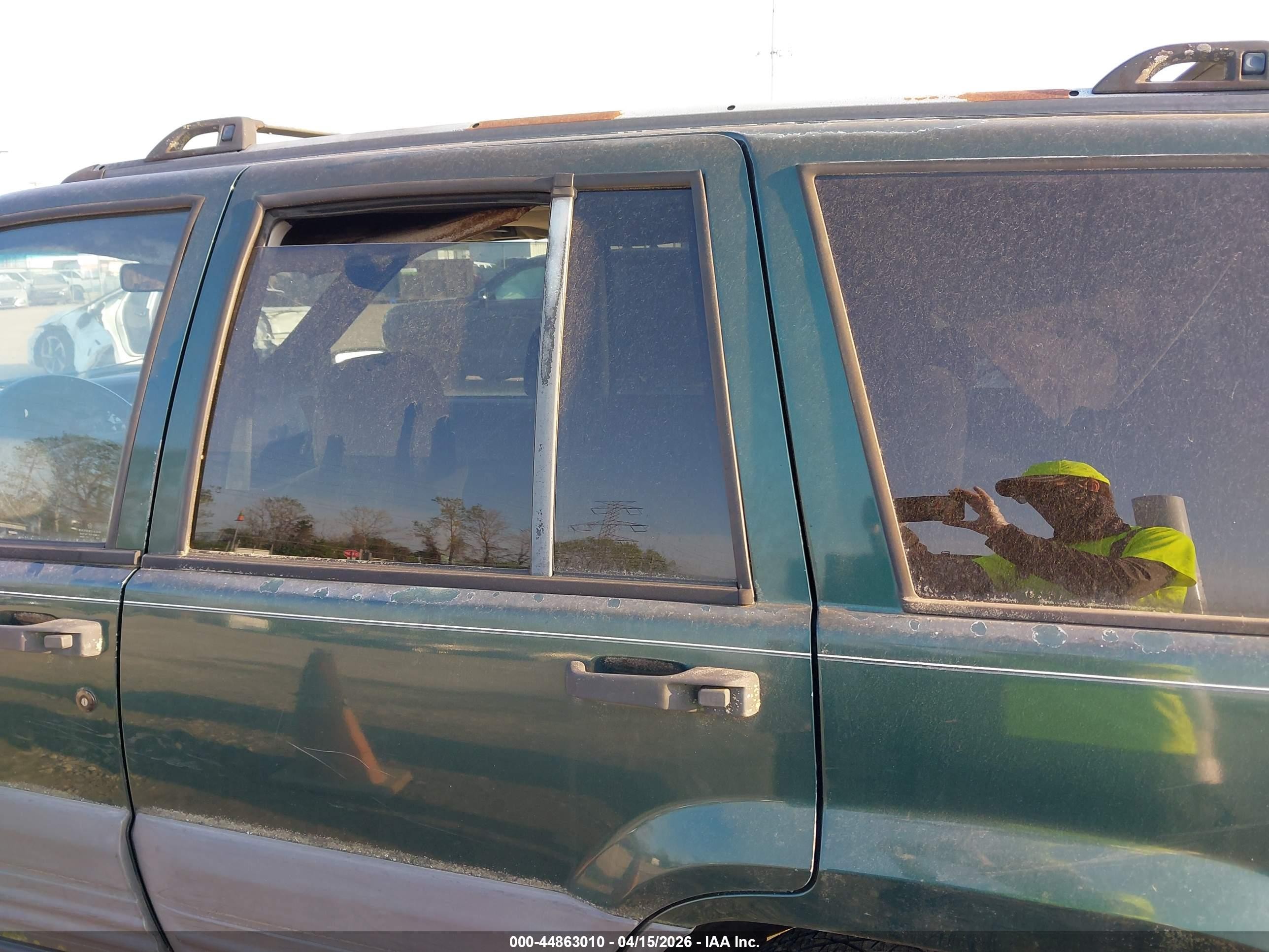 1996 Jeep Grand Cherokee Laredo Green vin: 1J4GZ58S8TC222578