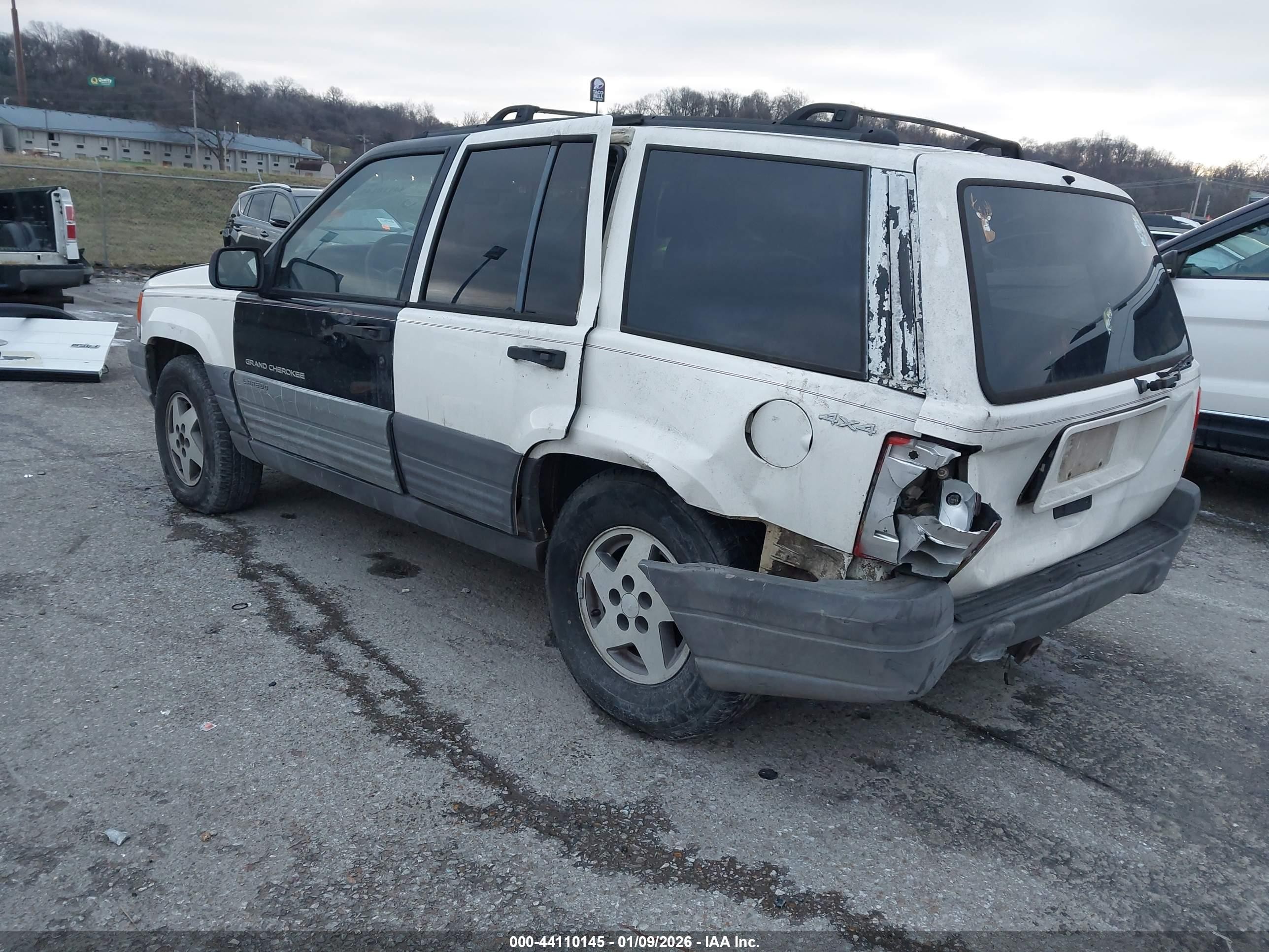 1997 Jeep Grand Cherokee Laredo/tsi White vin: 1J4GZ58S8VC605973