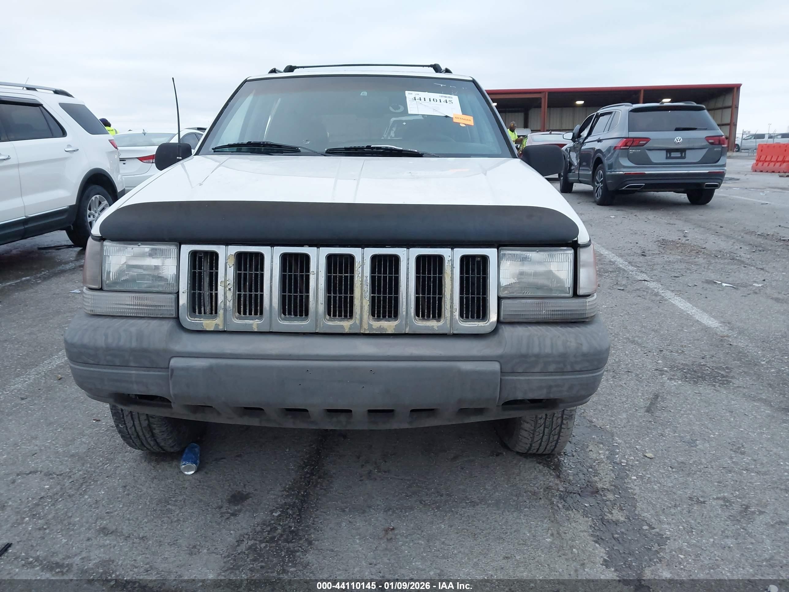 1997 Jeep Grand Cherokee Laredo/tsi White vin: 1J4GZ58S8VC605973