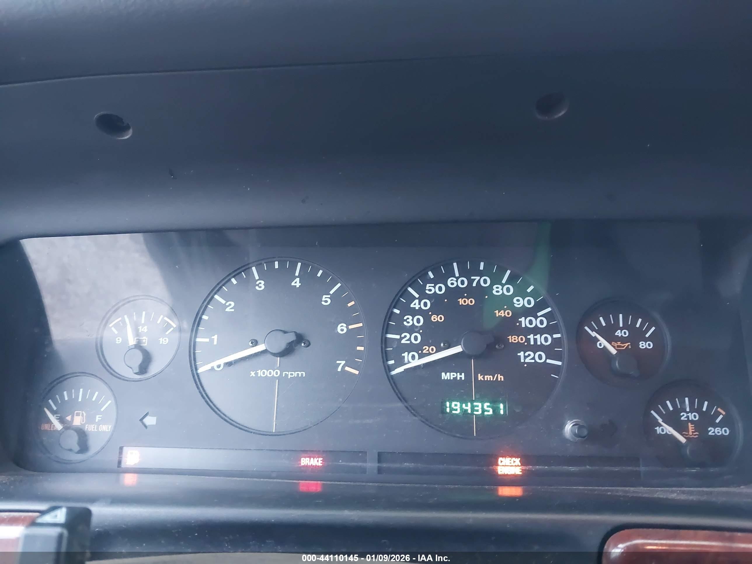 1997 Jeep Grand Cherokee Laredo/tsi White vin: 1J4GZ58S8VC605973