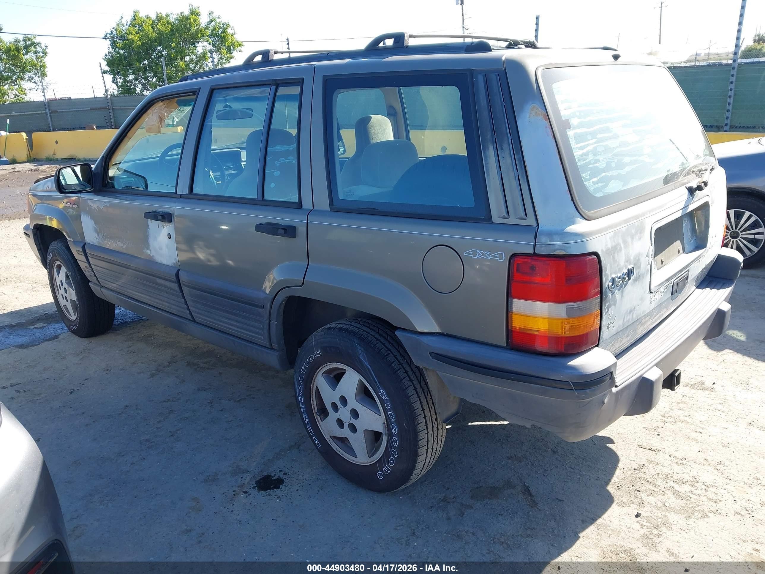 1995 Jeep Grand Cherokee Laredo Gray vin: 1J4GZ58S9SC707052