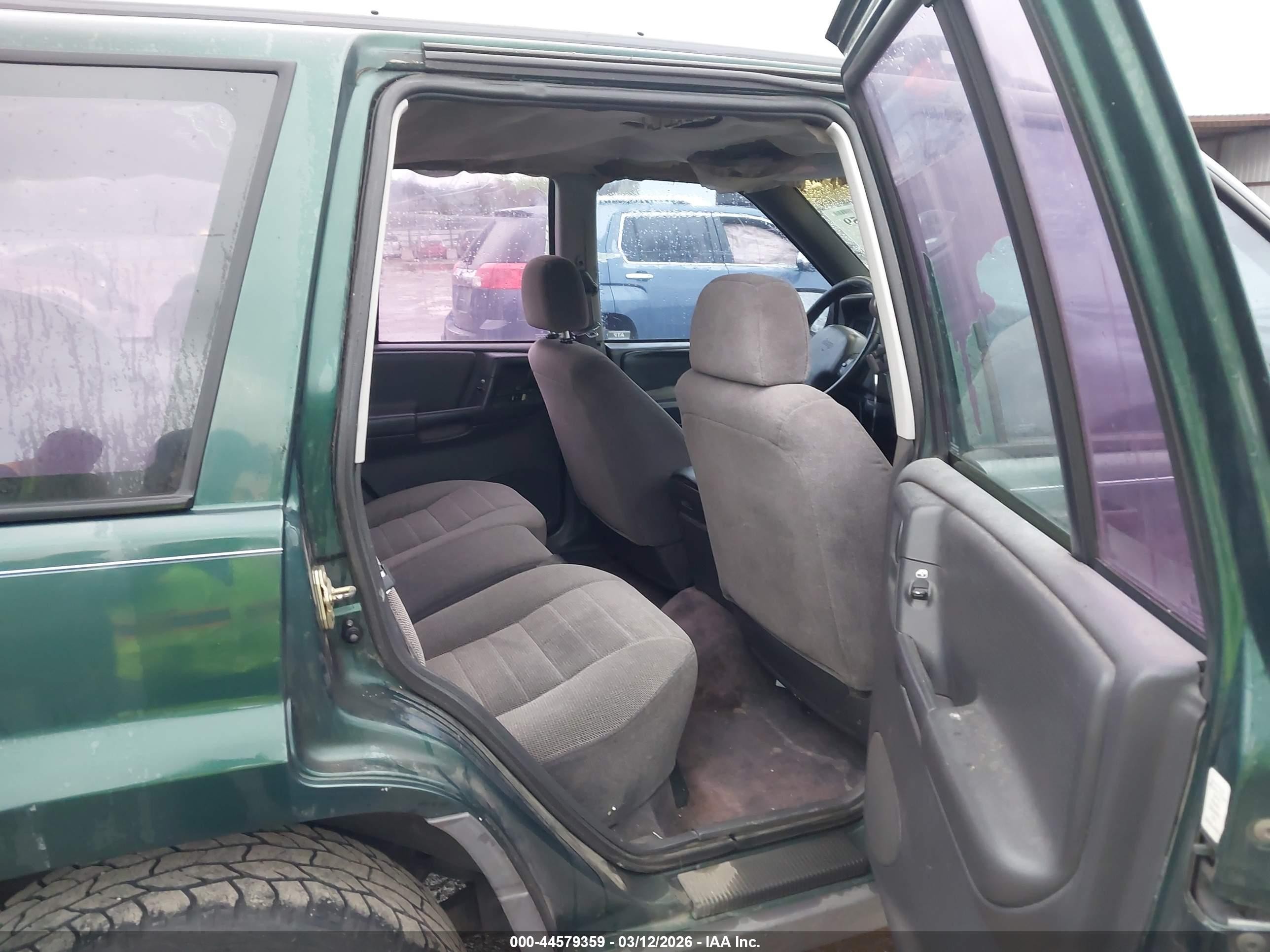 1996 Jeep Grand Cherokee Laredo Зеленый vin: 1J4GZ58S9TC162407
