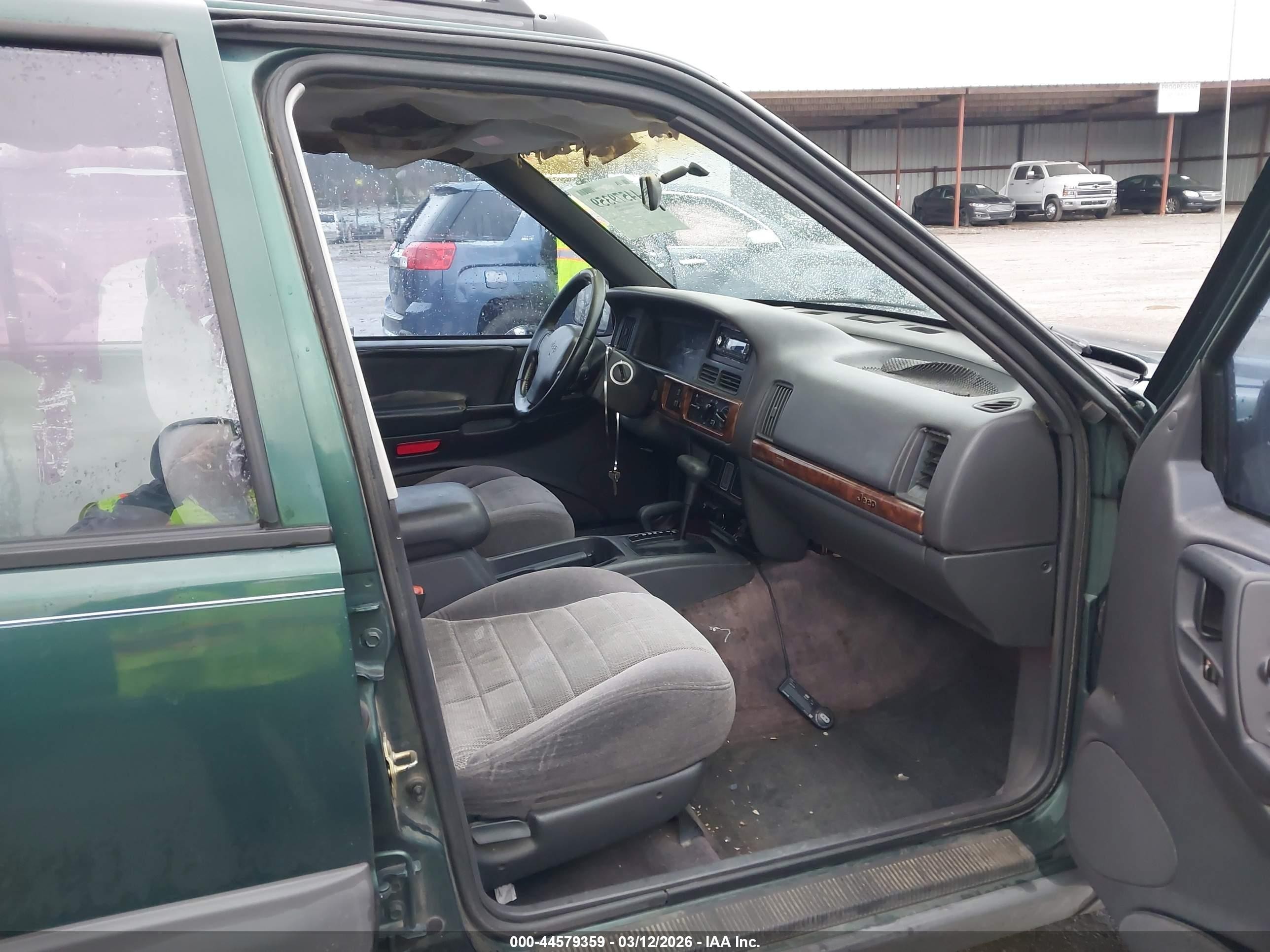 1996 Jeep Grand Cherokee Laredo Зеленый vin: 1J4GZ58S9TC162407