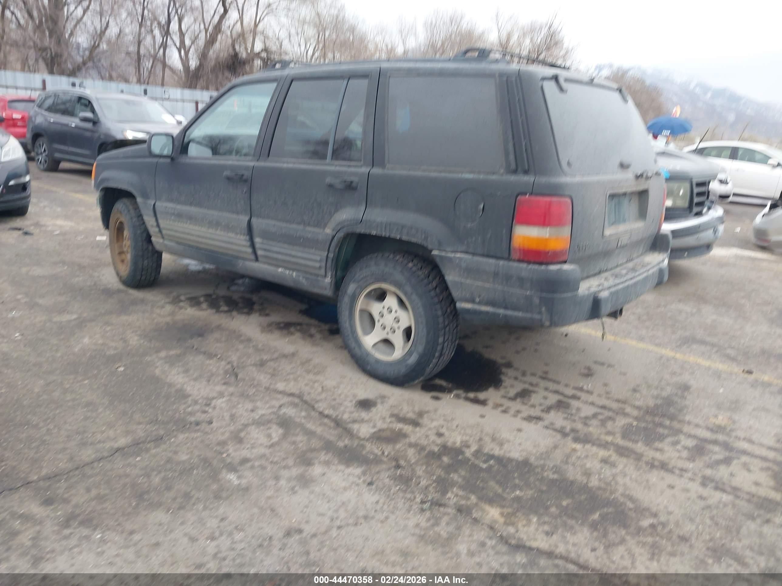 1998 Jeep Grand Cherokee Laredo Black vin: 1J4GZ58S9WC211903