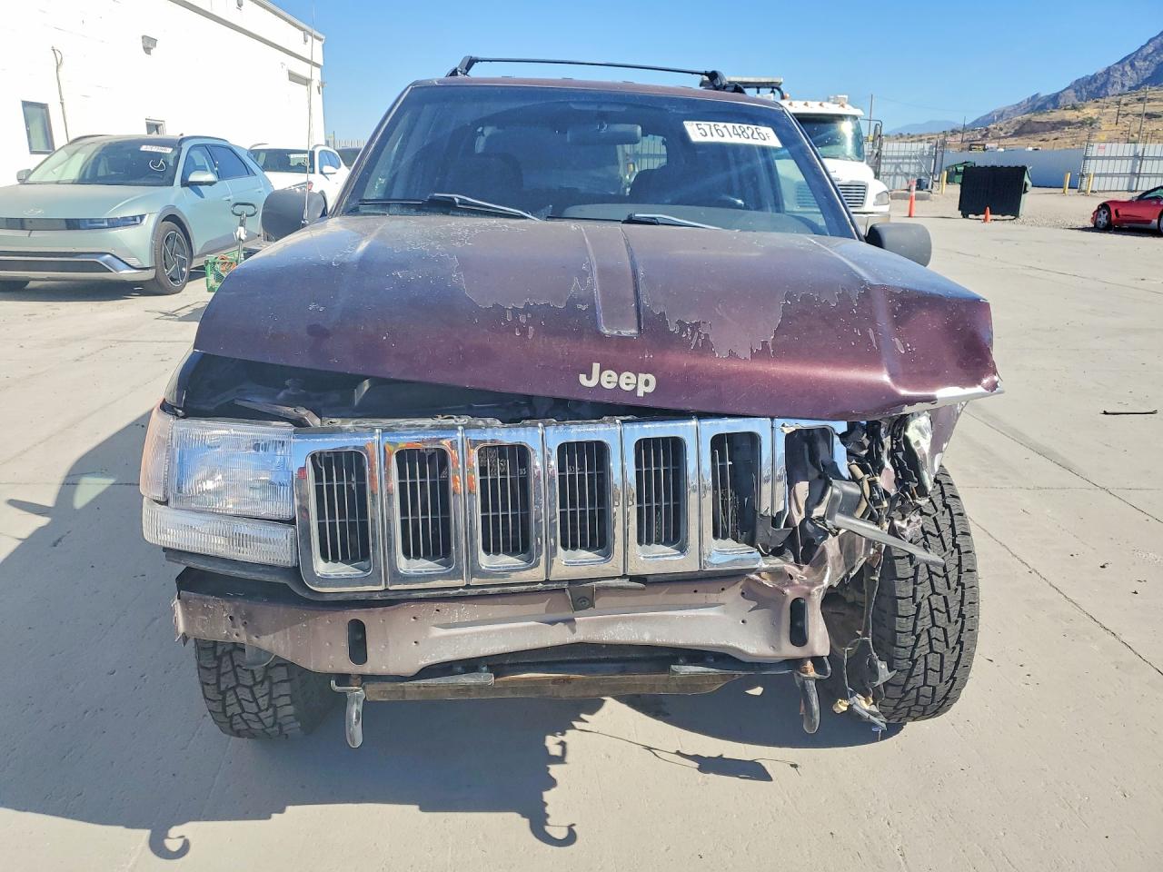 1998 Jeep Grand Cherokee Burgundy vin: 1J4GZ58S9WC242603