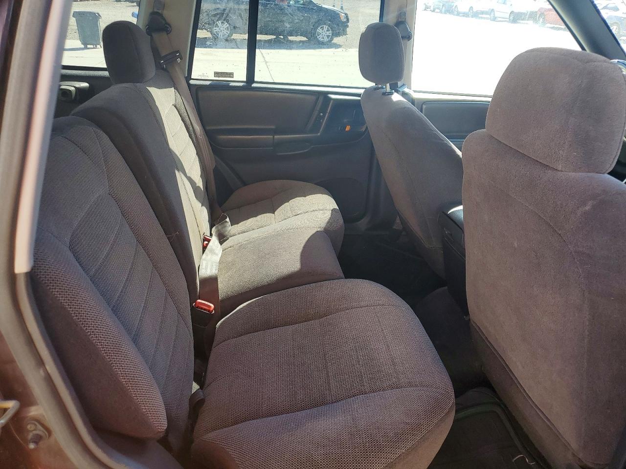 1998 Jeep Grand Cherokee Burgundy vin: 1J4GZ58S9WC242603