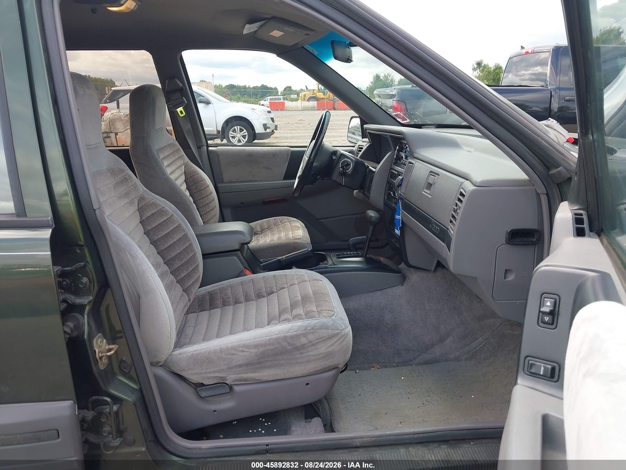 1994 Jeep Grand Cherokee Laredo Зеленый vin: 1J4GZ58SXRC318897