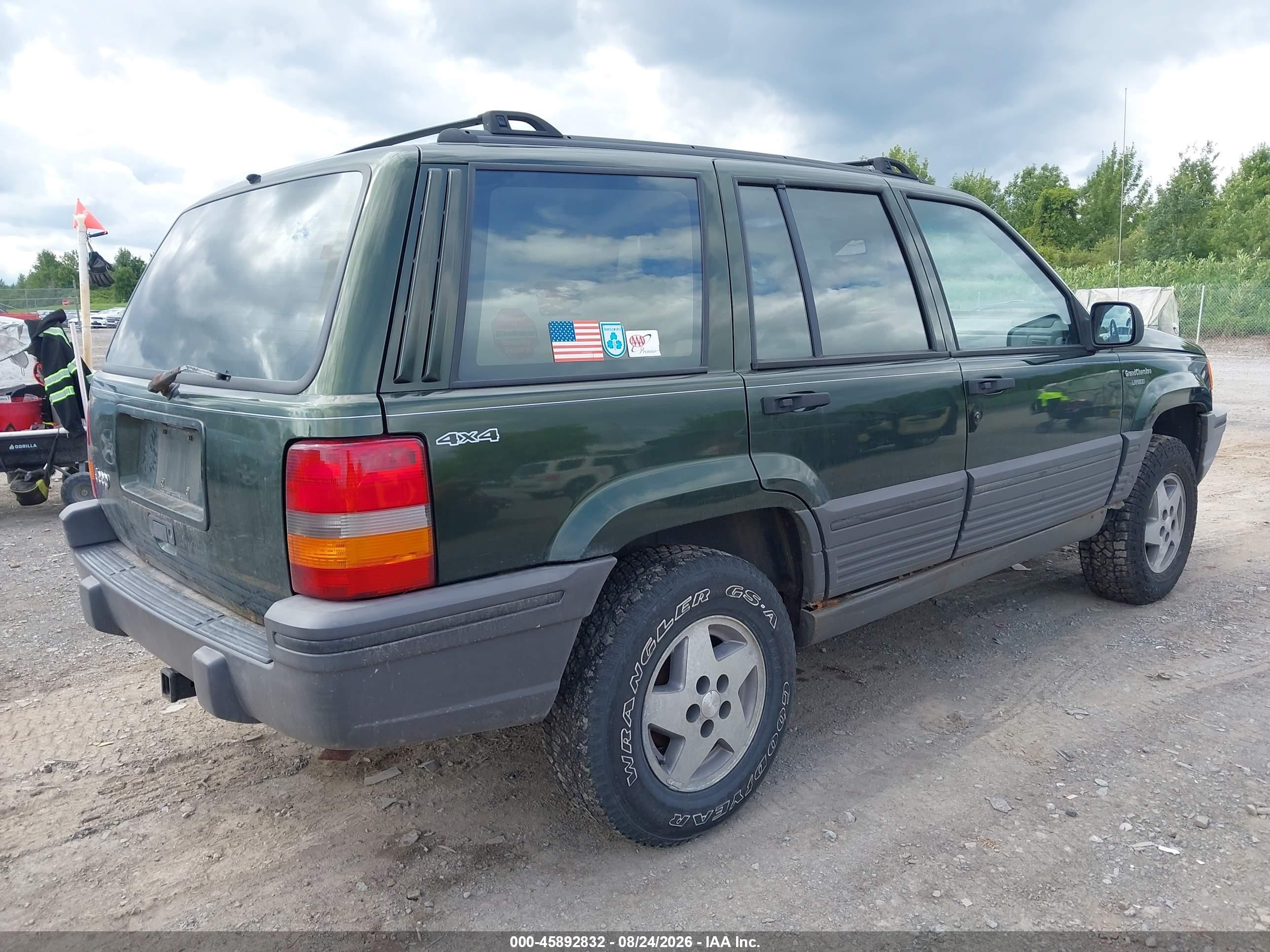 1994 Jeep Grand Cherokee Laredo Зеленый vin: 1J4GZ58SXRC318897