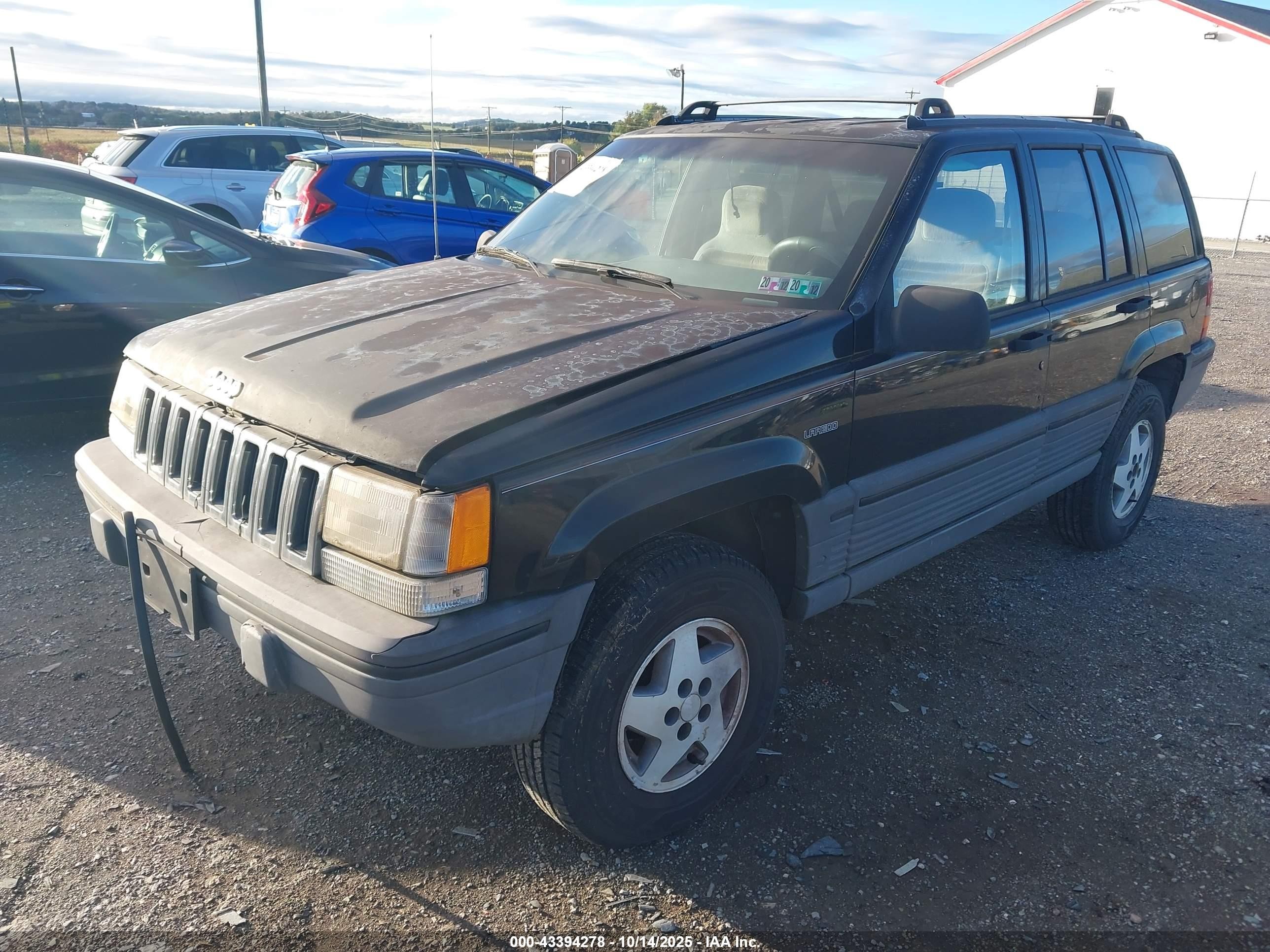 1995 Jeep Grand Cherokee Laredo Black vin: 1J4GZ58Y0SC652320