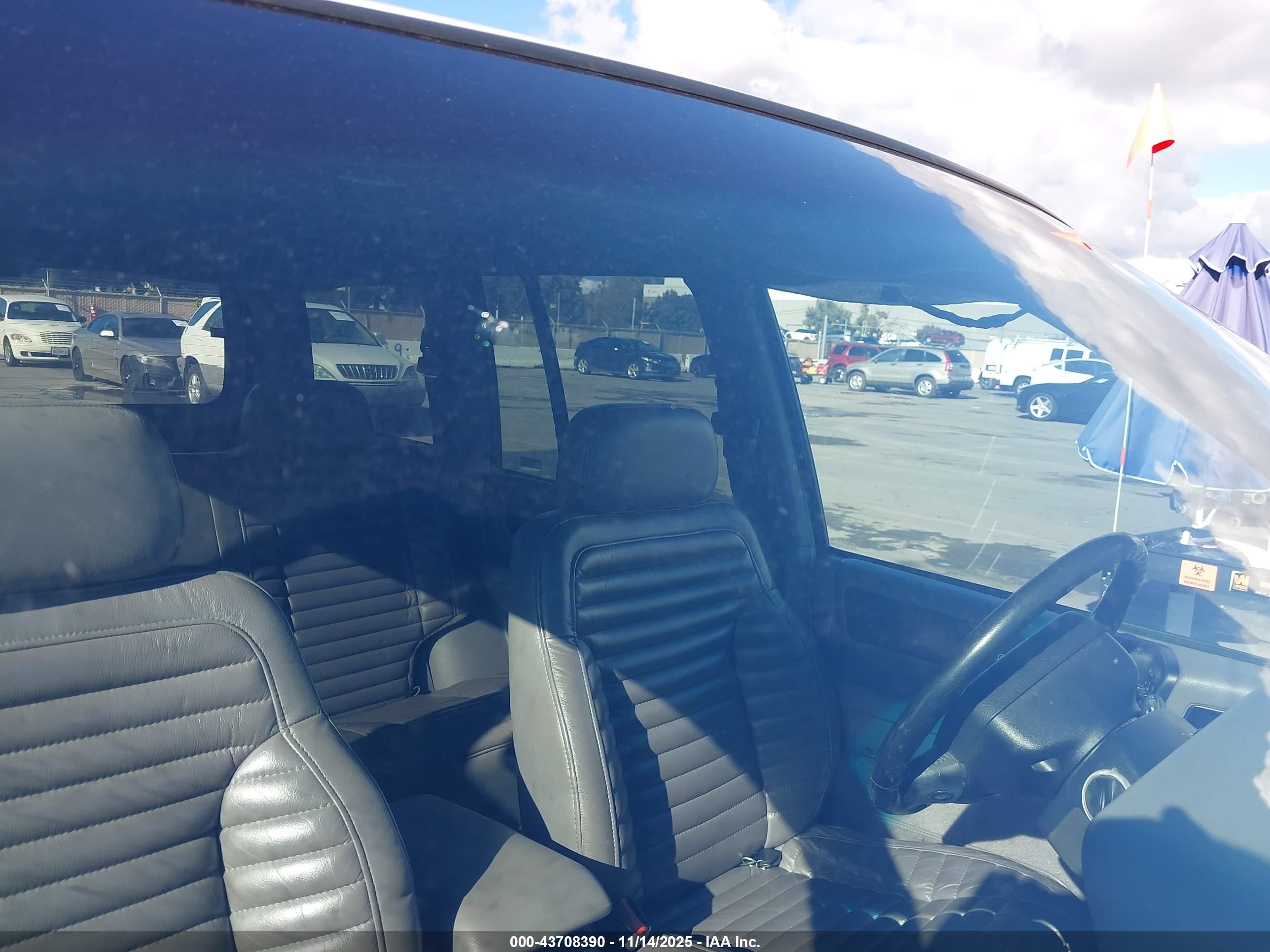 1995 Jeep Grand Cherokee Laredo Белый vin: 1J4GZ58Y1SC537399