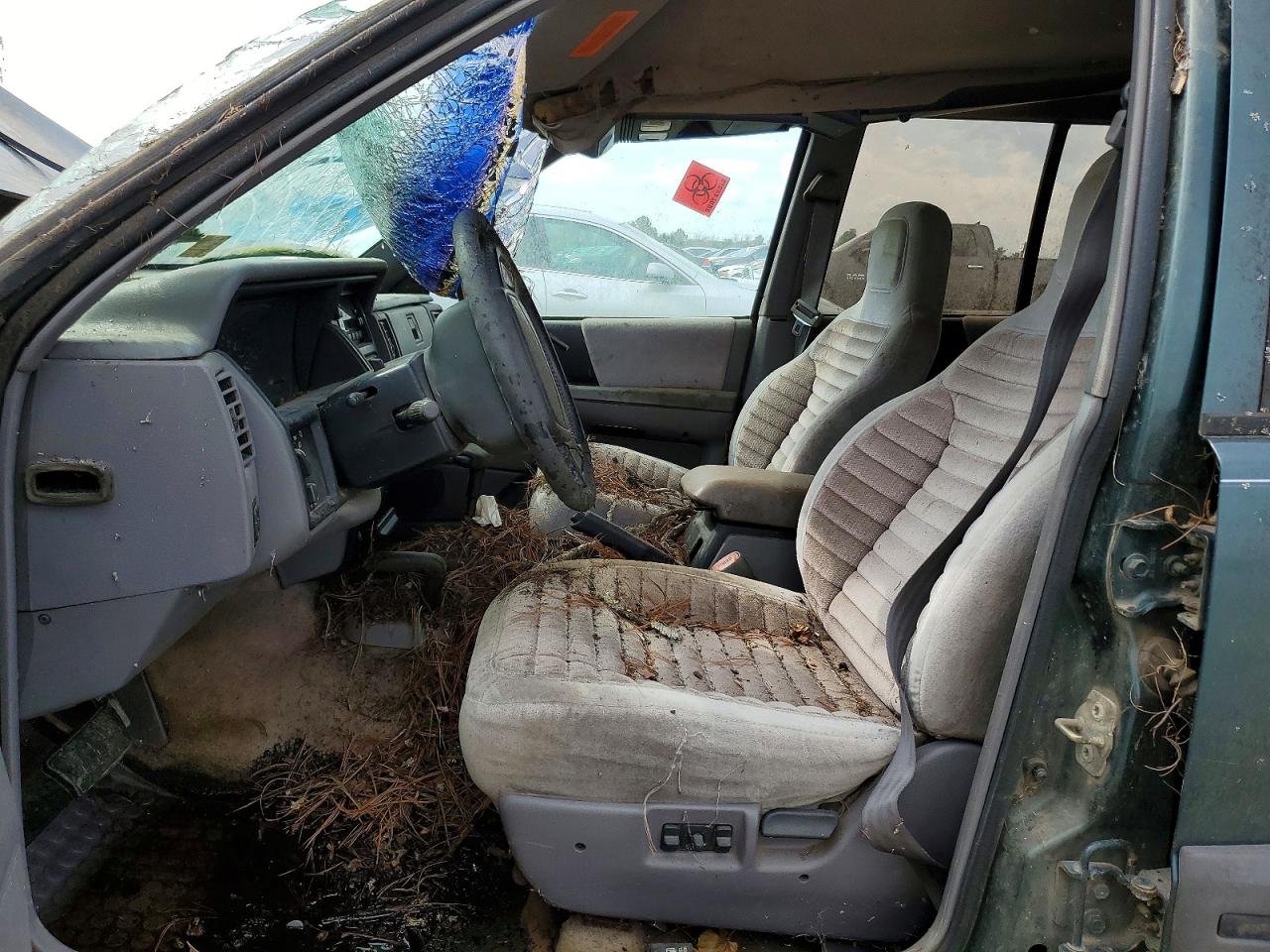 1994 Jeep Grand Cherokee Laredo Green vin: 1J4GZ58Y2RC138673
