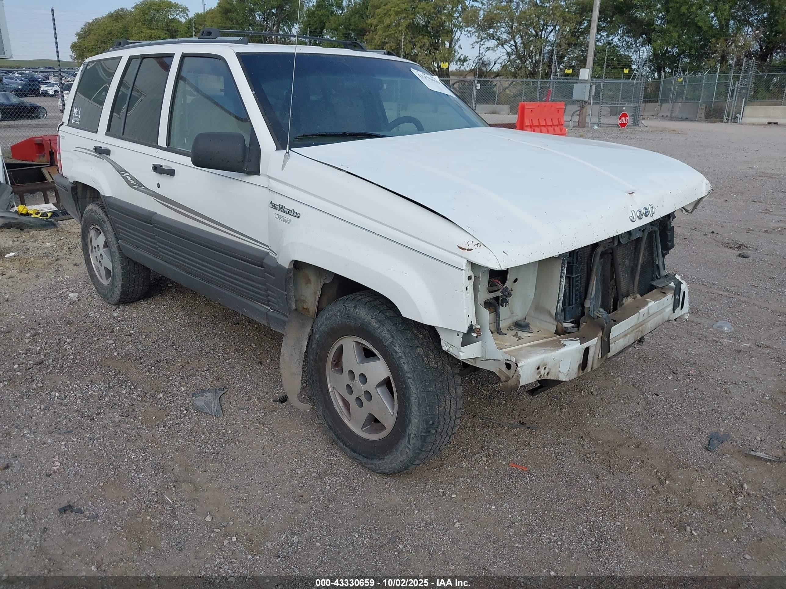 1995 Jeep Grand Cherokee Laredo White vin: 1J4GZ58Y2SC582464