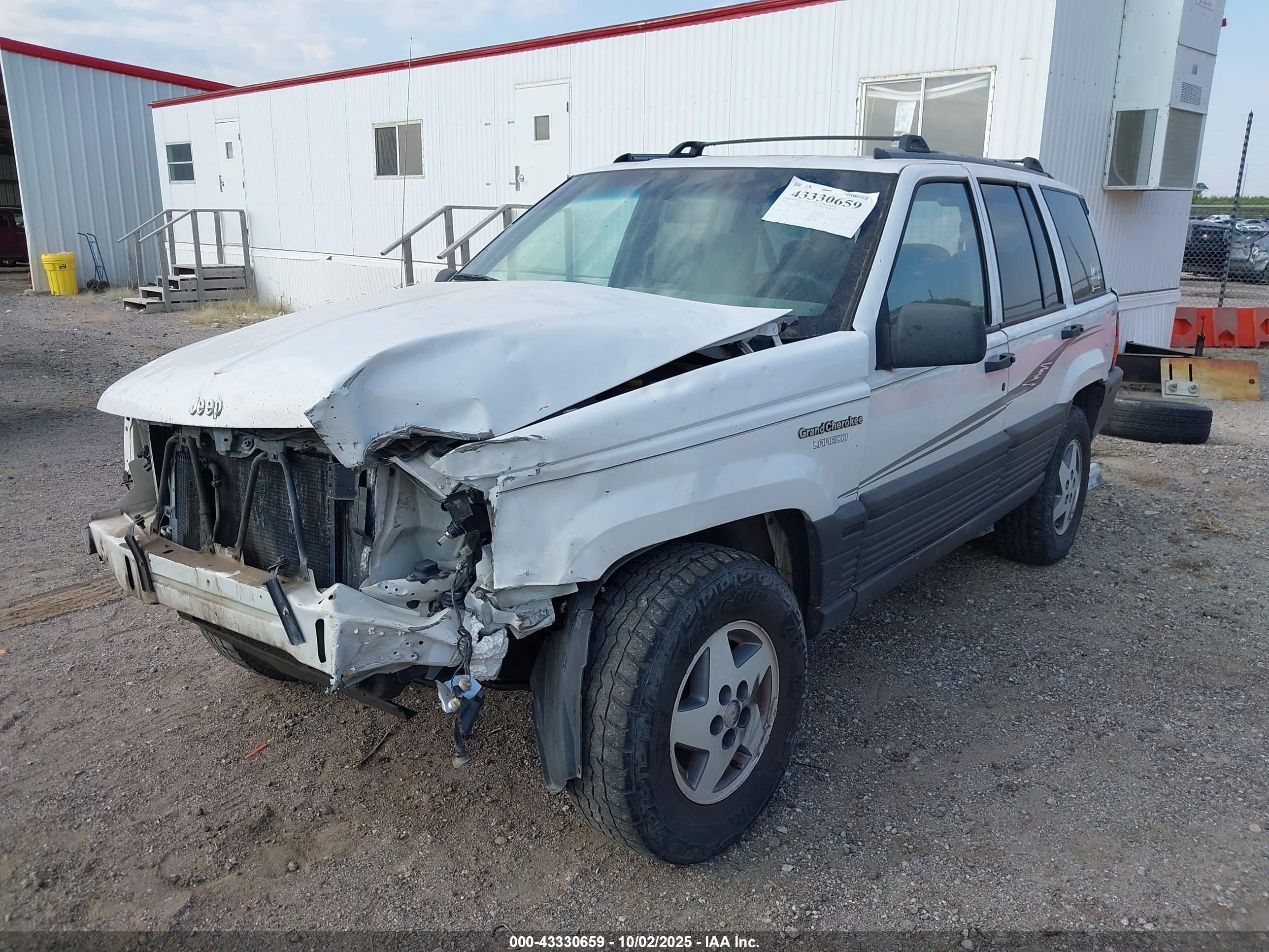 1995 Jeep Grand Cherokee Laredo White vin: 1J4GZ58Y2SC582464