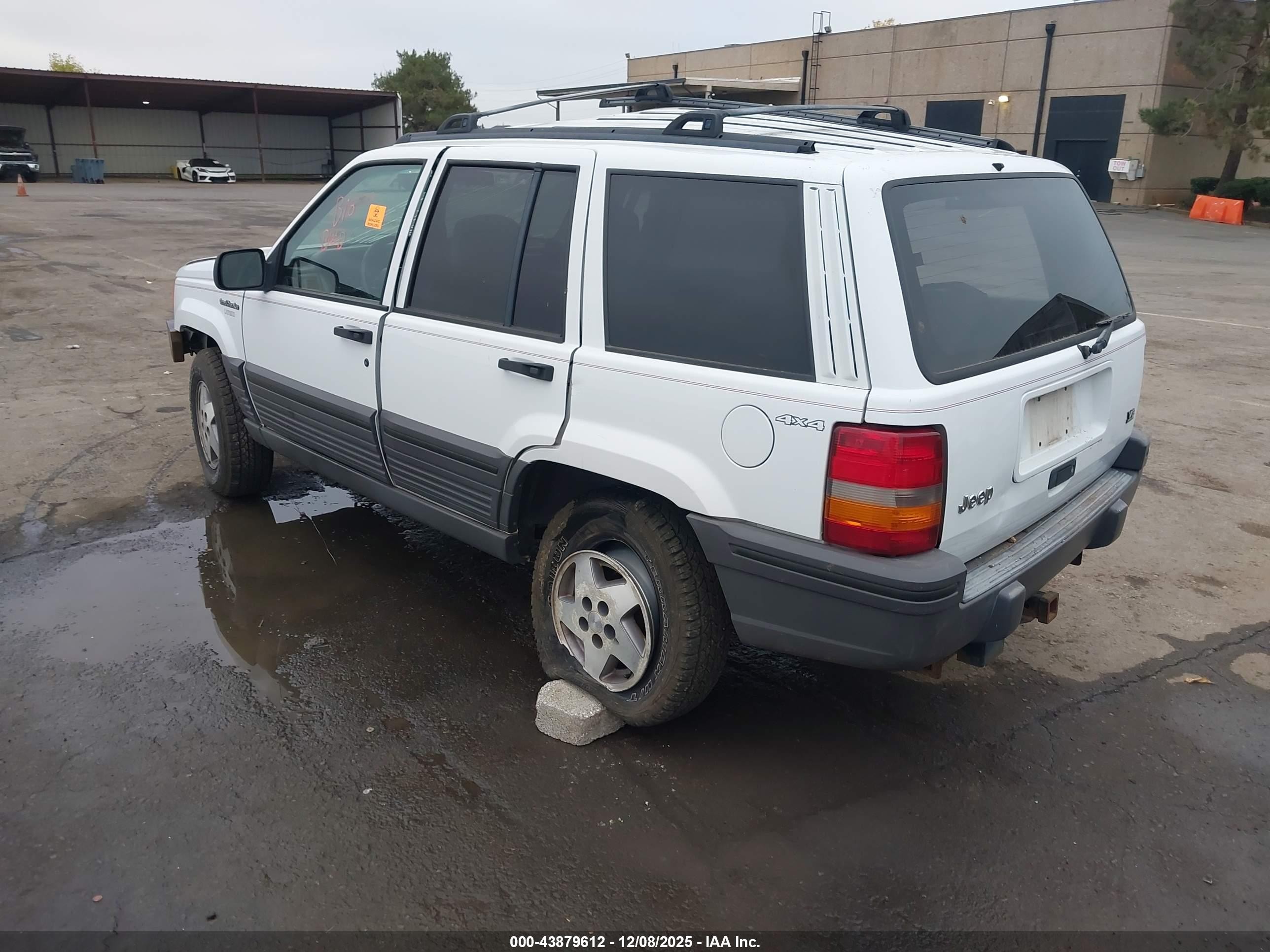 1995 Jeep Grand Cherokee Laredo White vin: 1J4GZ58Y5SC668786