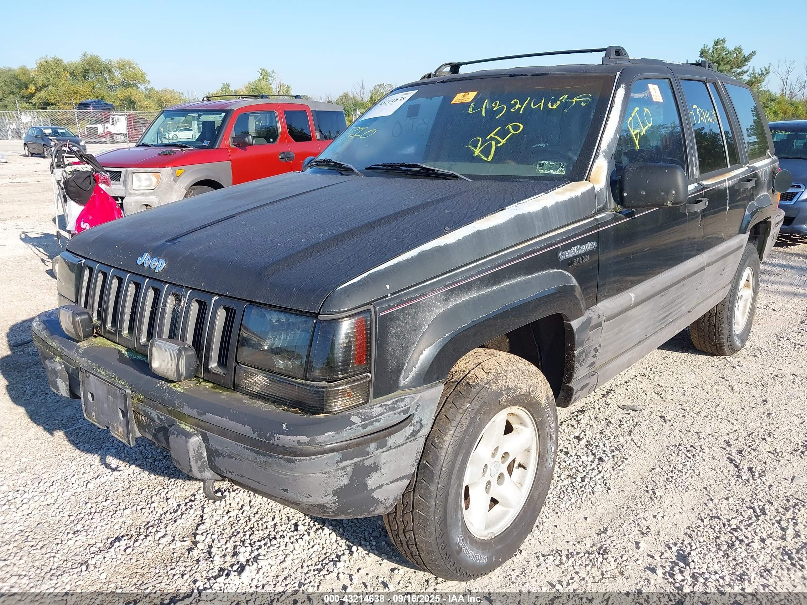 1995 Jeep Grand Cherokee Laredo Black vin: 1J4GZ58Y8SC658723