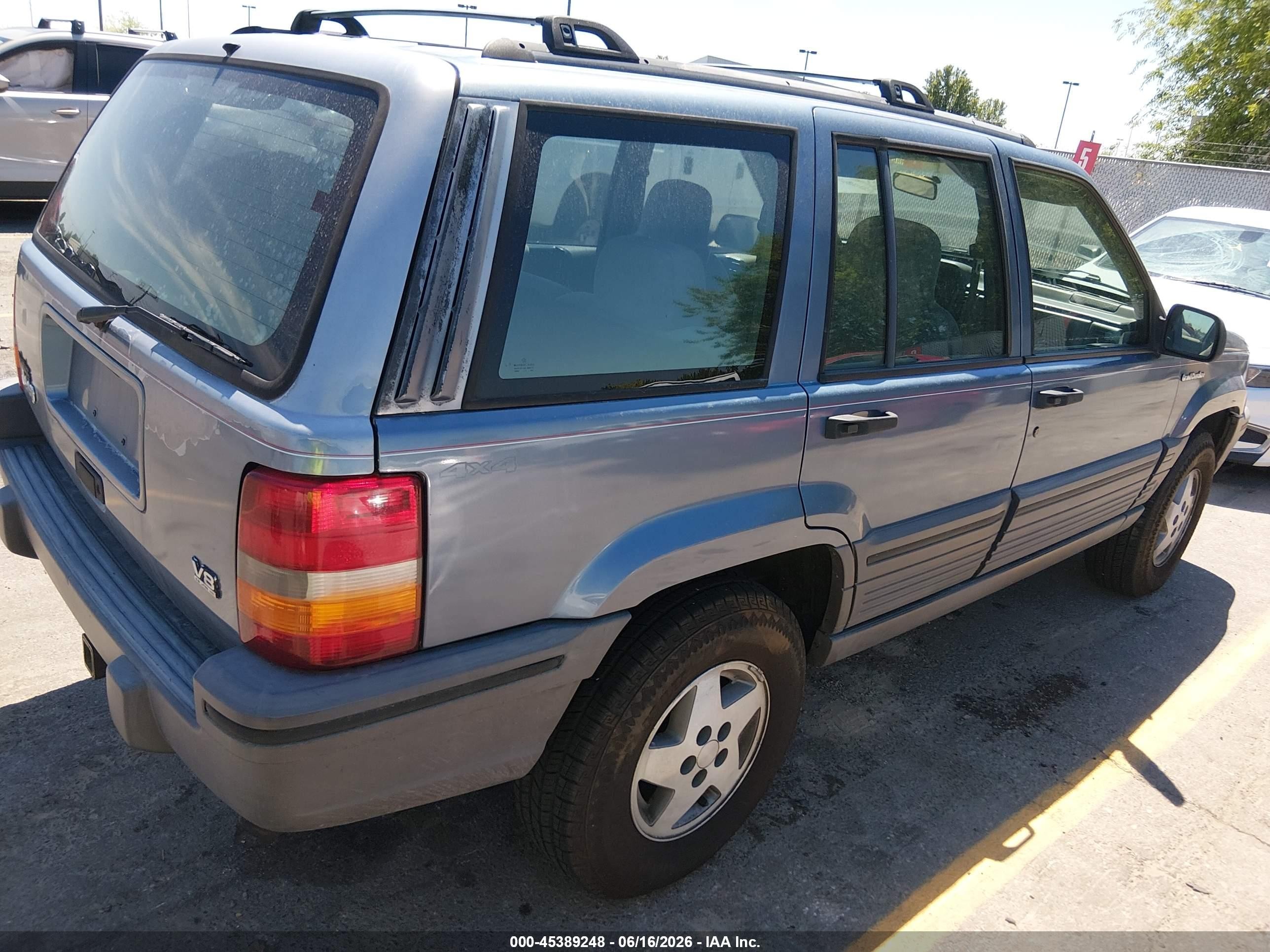 1995 Jeep Grand Cherokee Laredo Blue vin: 1J4GZ58Y8SC744419