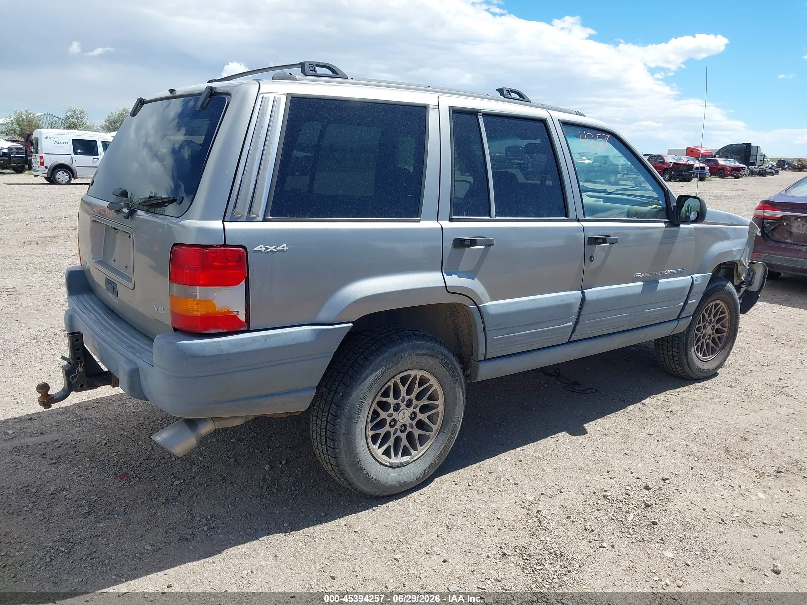 1997 Jeep Grand Cherokee Laredo/tsi Gold vin: 1J4GZ58Y8VC750063