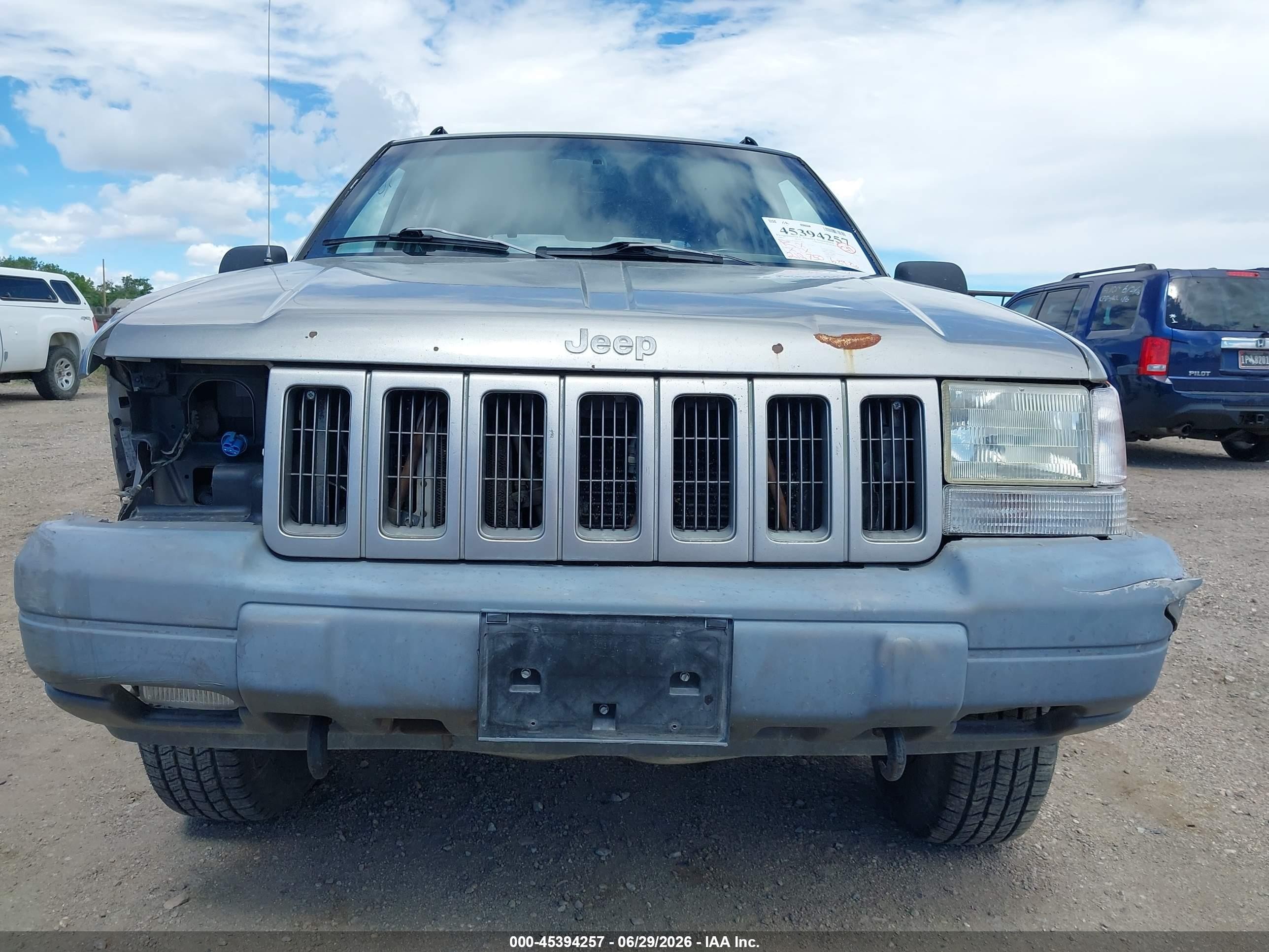 1997 Jeep Grand Cherokee Laredo/tsi Gold vin: 1J4GZ58Y8VC750063