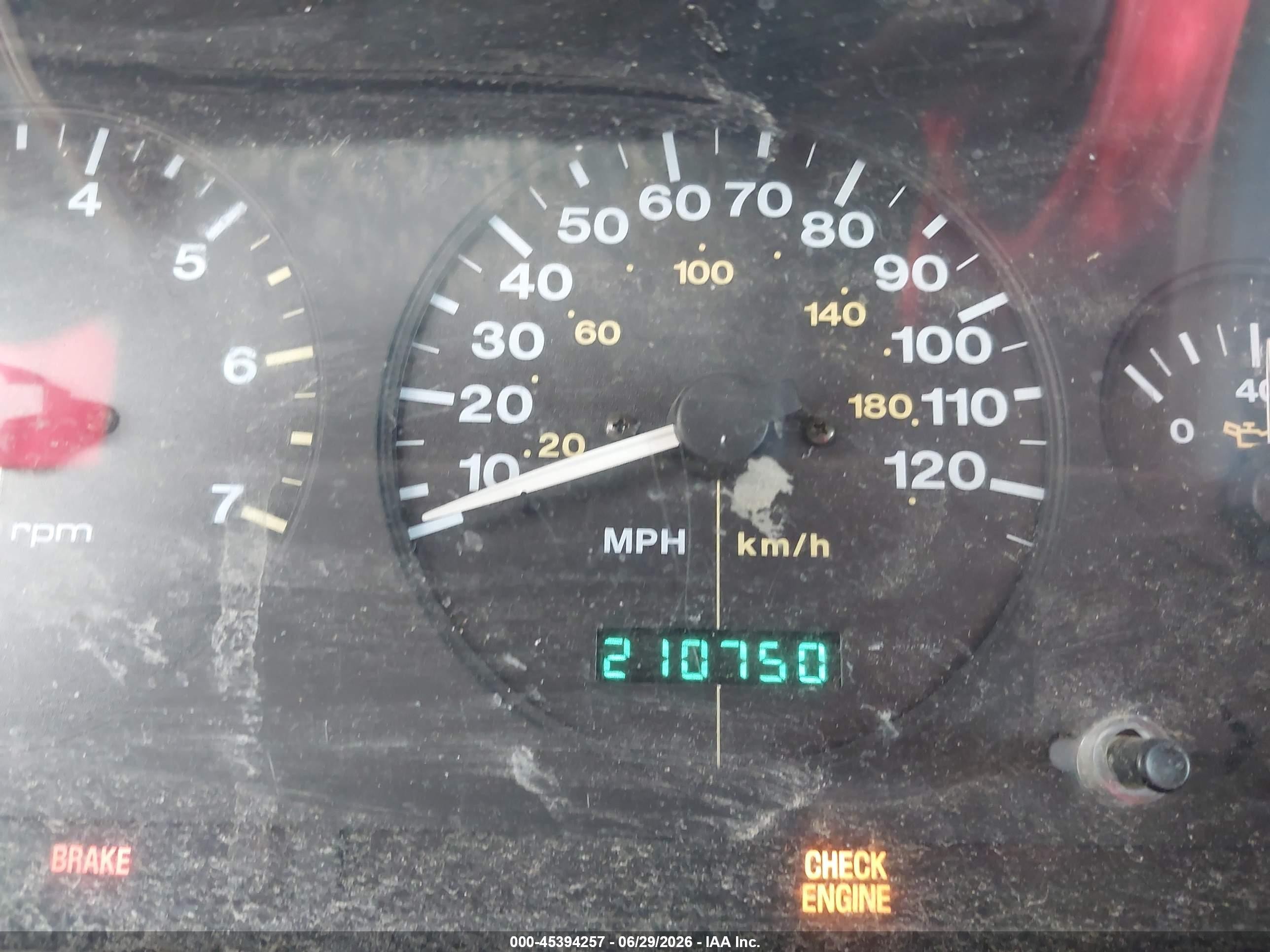 1997 Jeep Grand Cherokee Laredo/tsi Gold vin: 1J4GZ58Y8VC750063