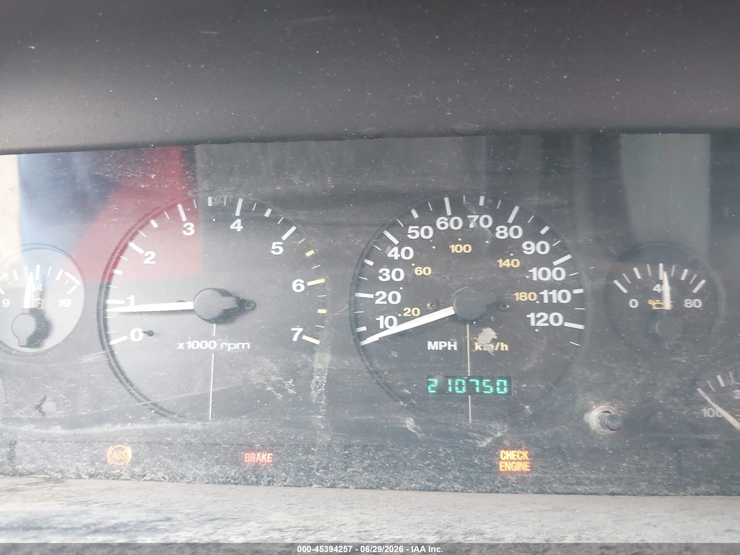 1997 Jeep Grand Cherokee Laredo/tsi Gold vin: 1J4GZ58Y8VC750063