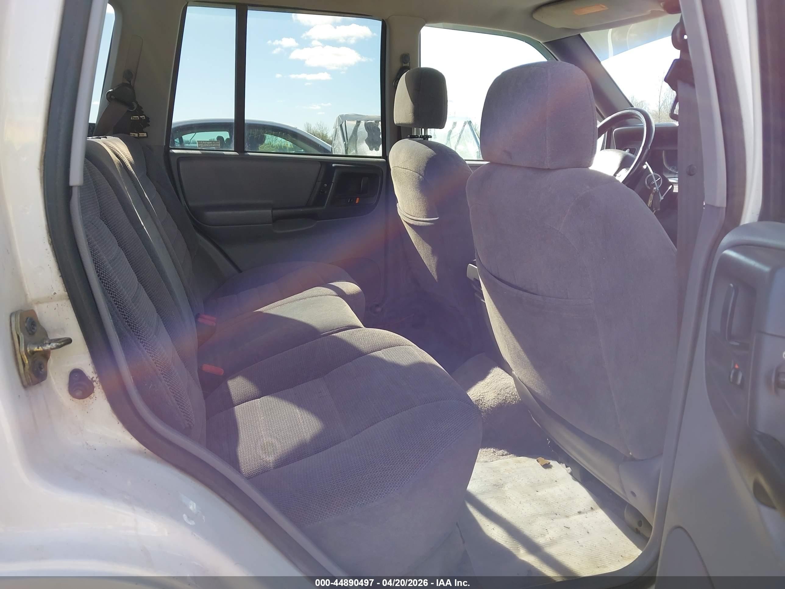 1996 Jeep Grand Cherokee Laredo White vin: 1J4GZ58YXTC284570
