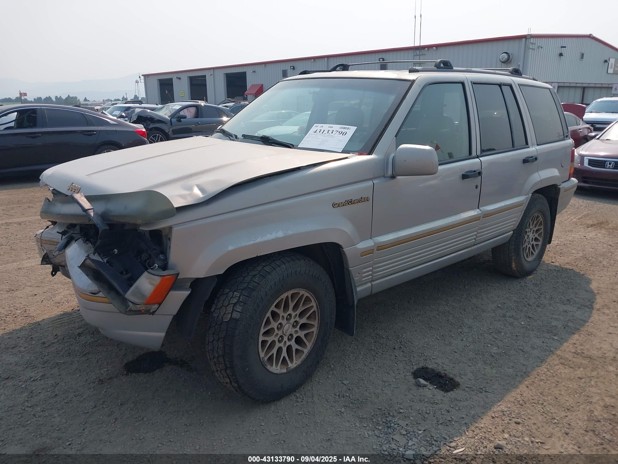 1995 Jeep Grand Cherokee Limited/orvis Silver vin: 1J4GZ78S3SC535001