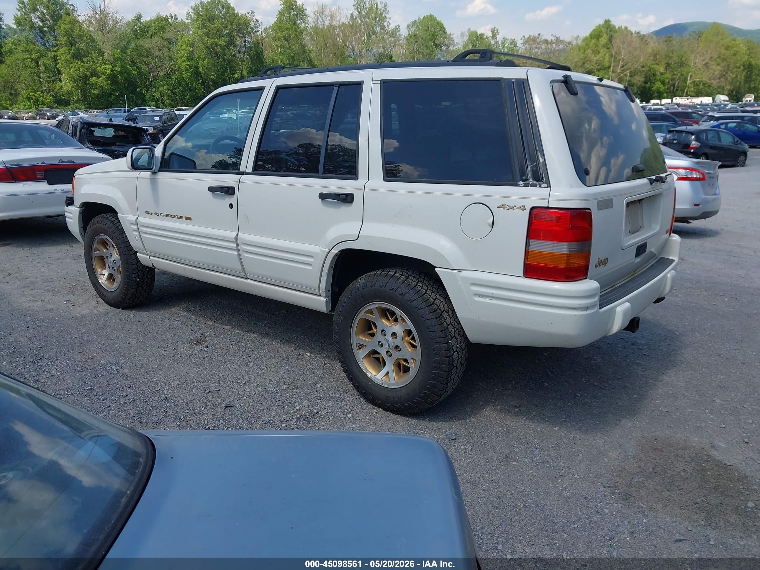 1997 Jeep Grand Cherokee Limited White vin: 1J4GZ78Y2VC766321