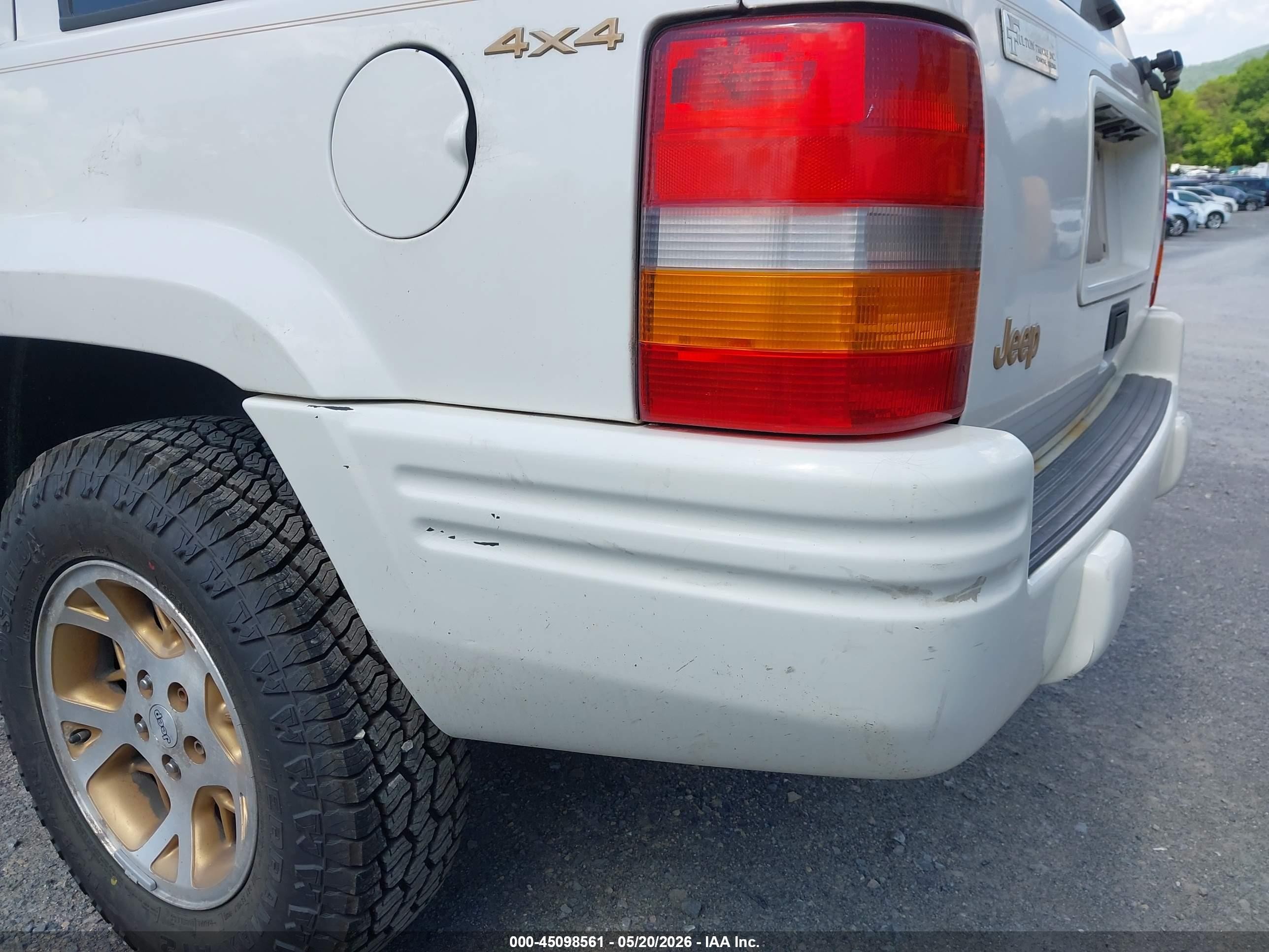 1997 Jeep Grand Cherokee Limited White vin: 1J4GZ78Y2VC766321