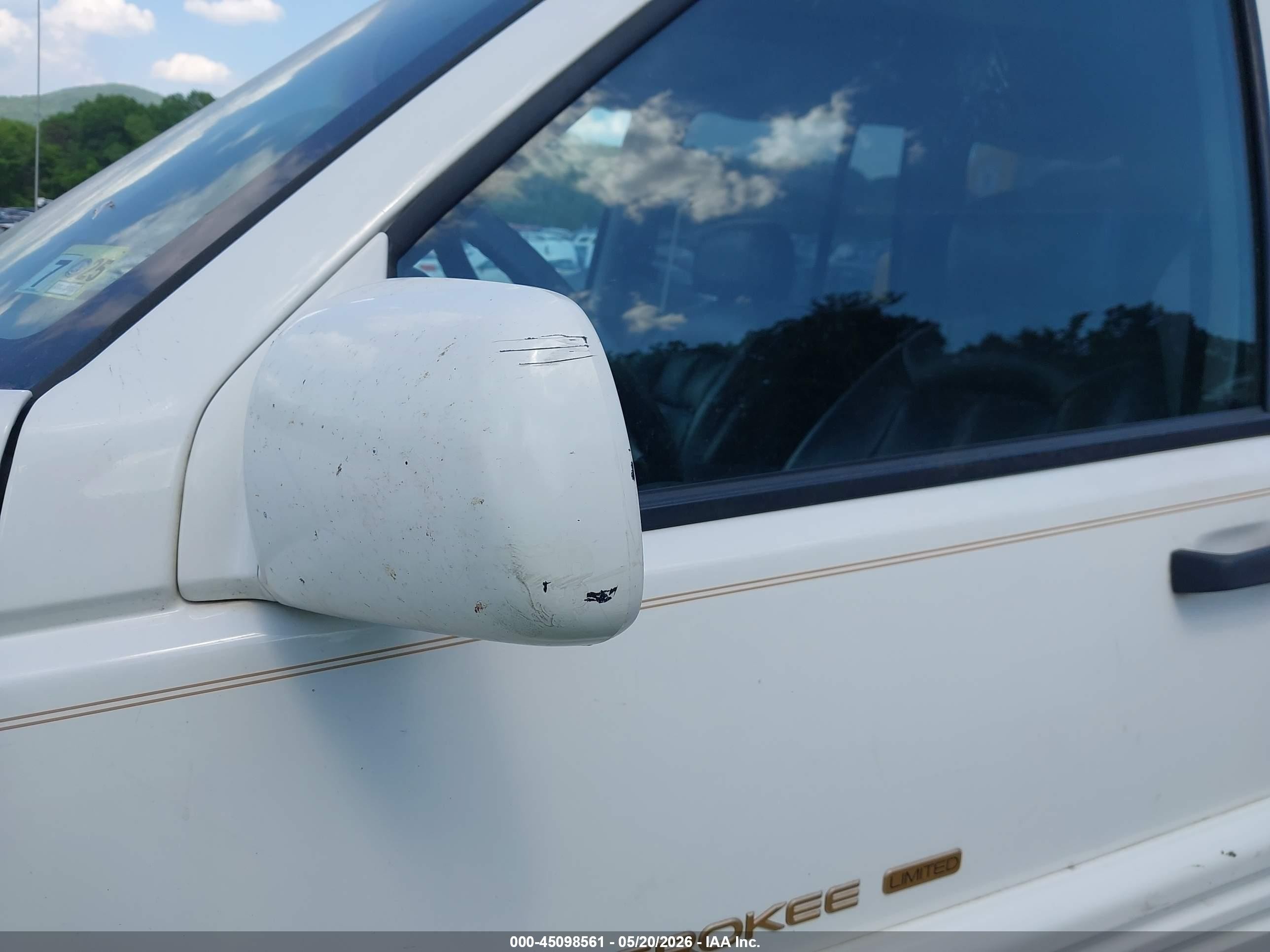 1997 Jeep Grand Cherokee Limited White vin: 1J4GZ78Y2VC766321