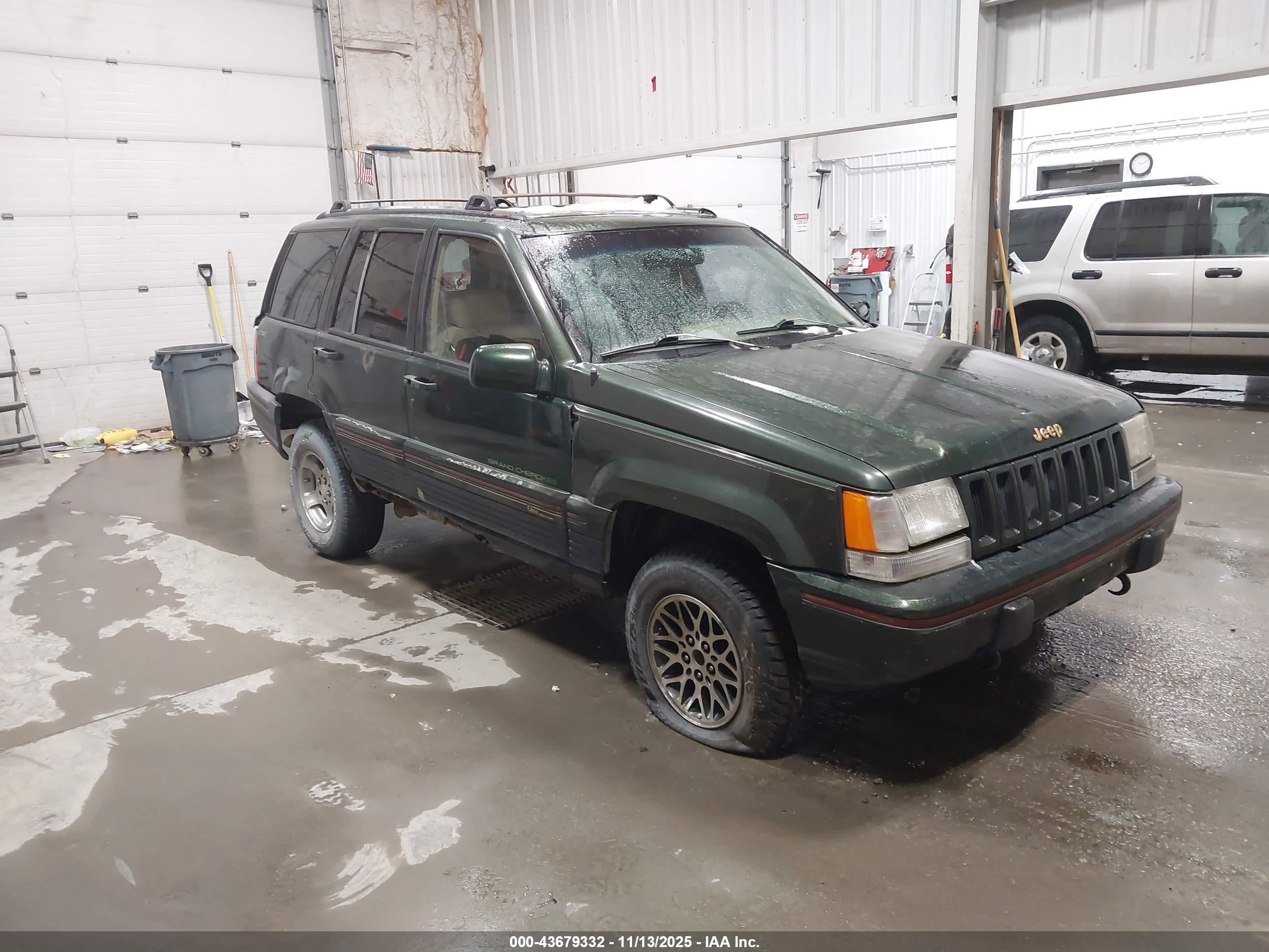 1995 Jeep Grand Cherokee Limited/orvis Green vin: 1J4GZ78Y3SC738314