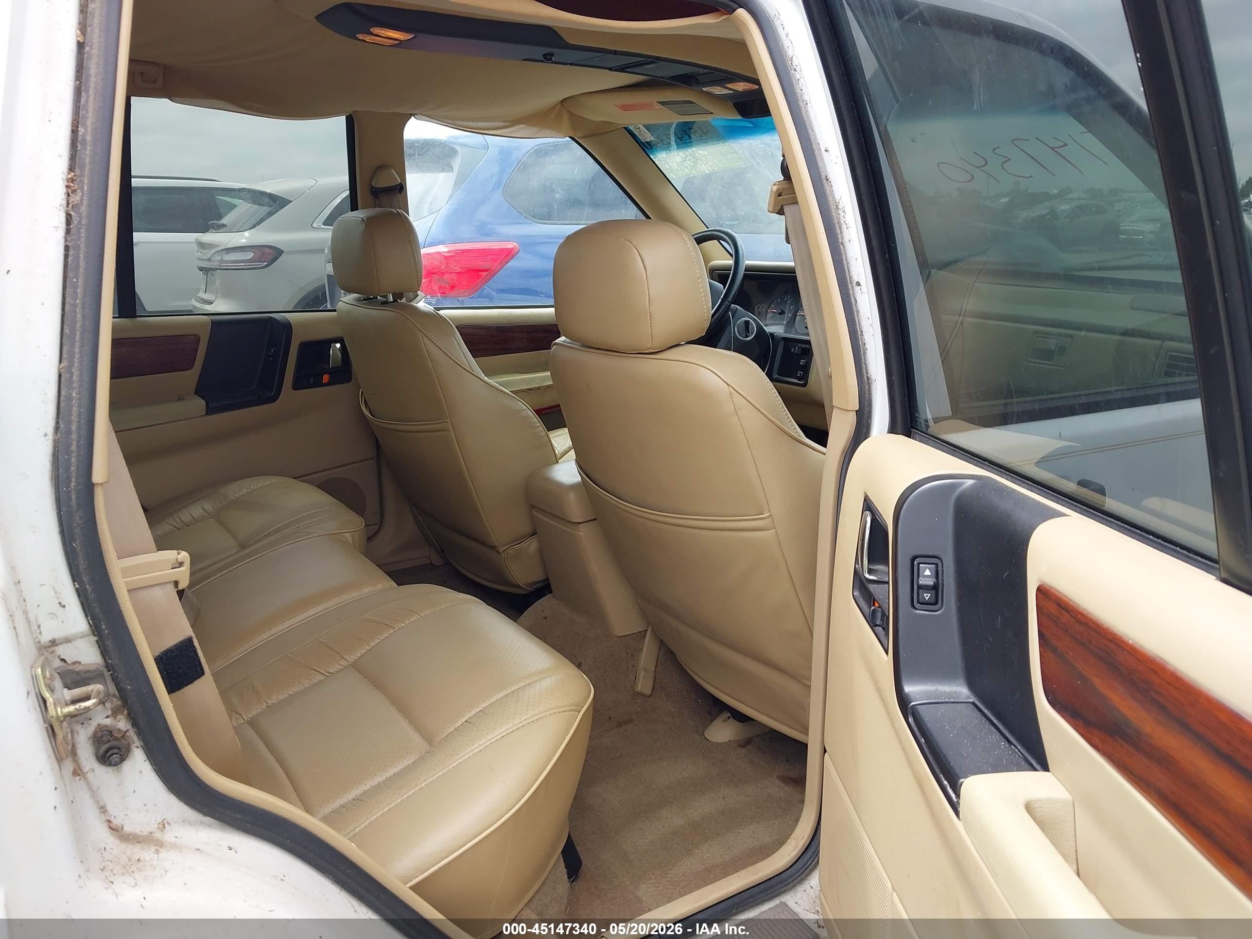 1995 Jeep Grand Cherokee Limited/orvis White vin: 1J4GZ78Y5SC670131
