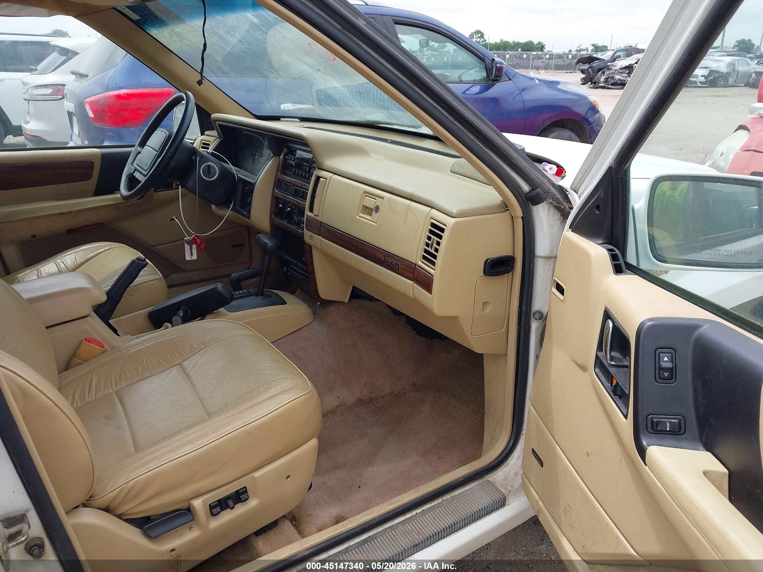 1995 Jeep Grand Cherokee Limited/orvis White vin: 1J4GZ78Y5SC670131