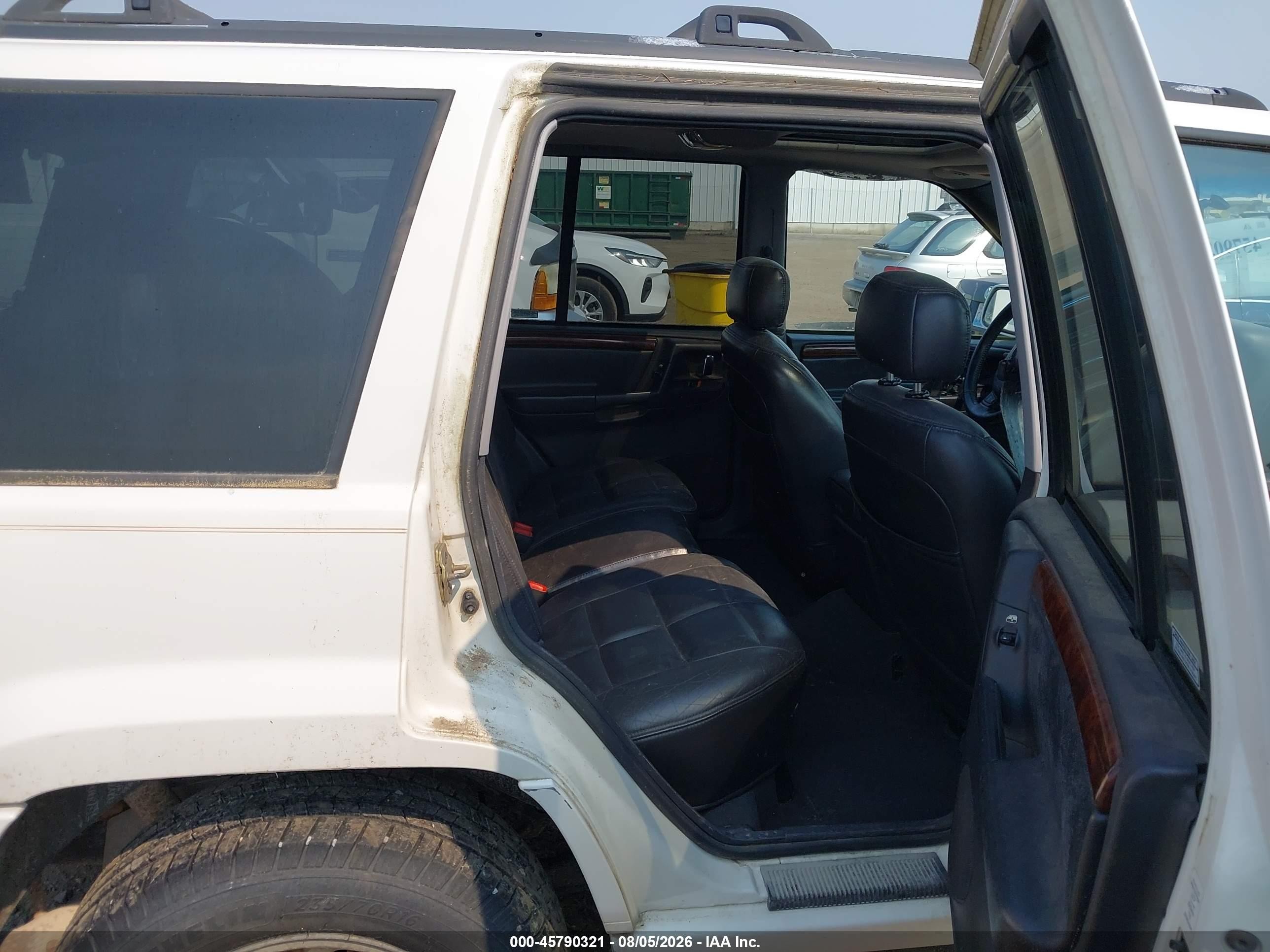 1997 Jeep Grand Cherokee Limited White vin: 1J4GZ78Y7VC575171