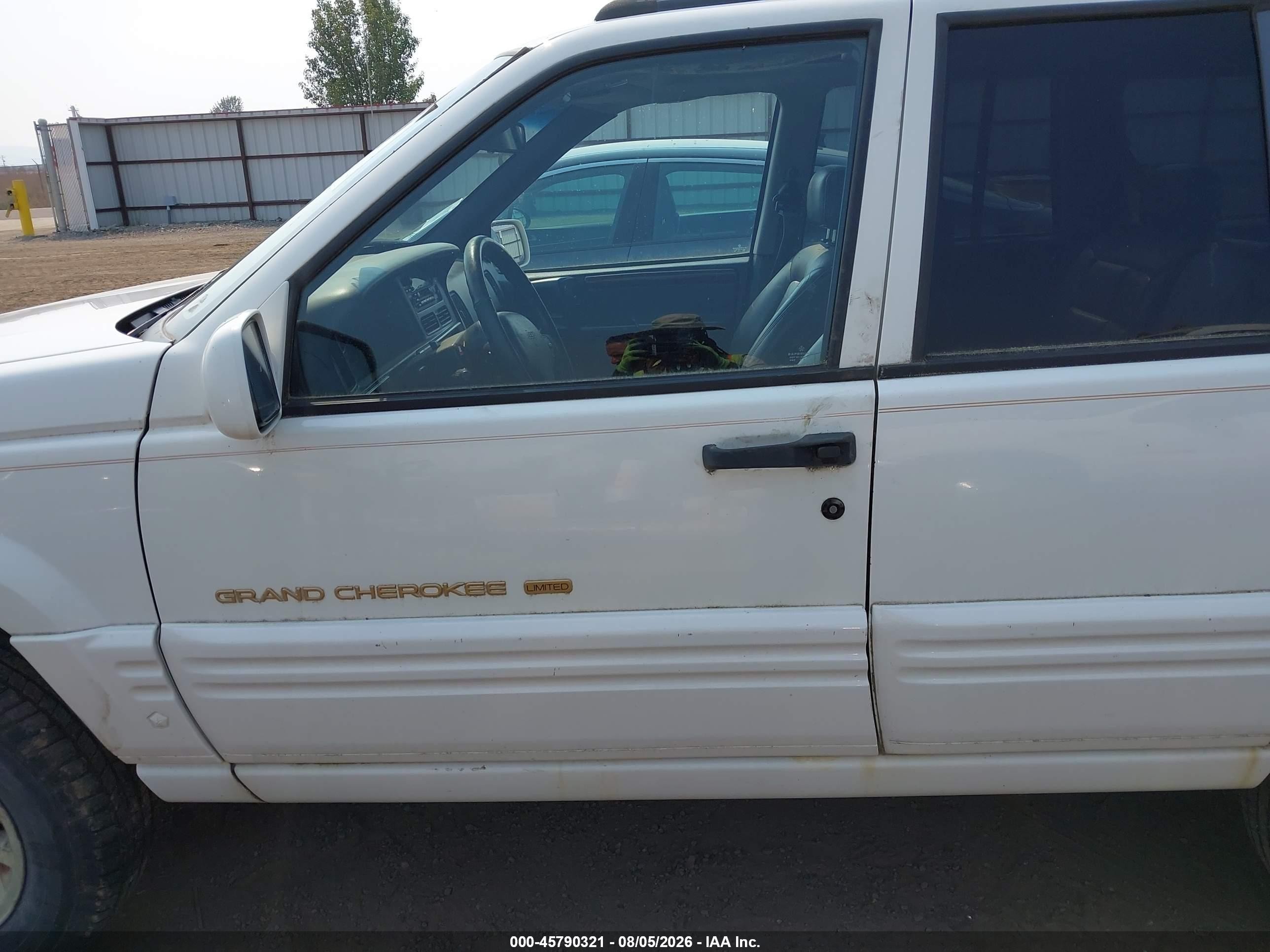 1997 Jeep Grand Cherokee Limited White vin: 1J4GZ78Y7VC575171