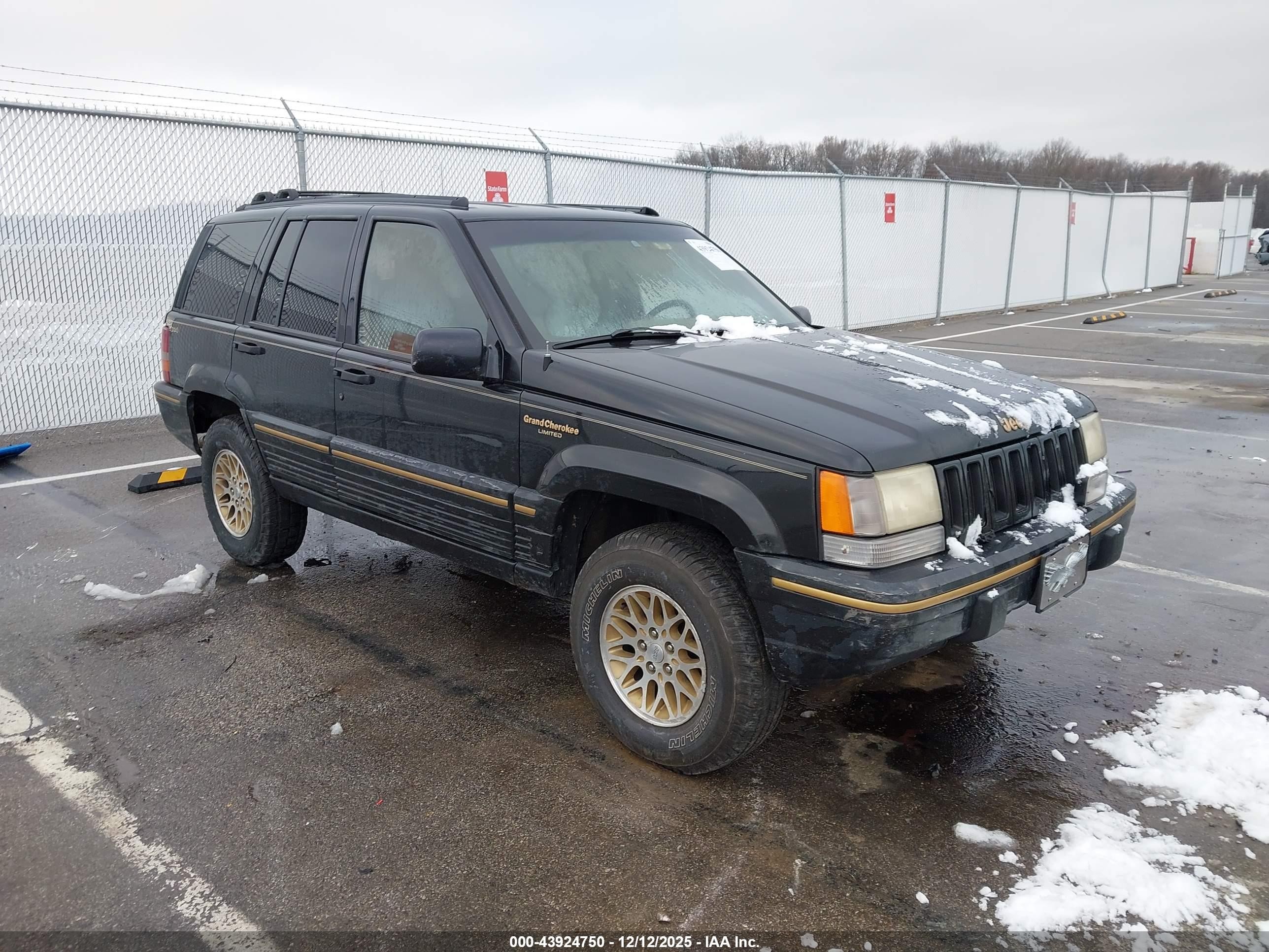1995 Jeep Grand Cherokee Limited/orvis Black vin: 1J4GZ78Y9SC786979