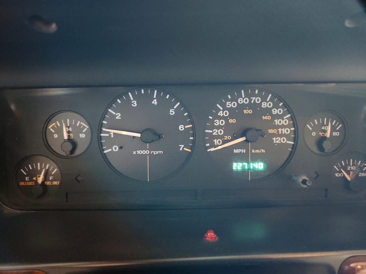 1998 Jeep Grand Cherokee Limited White vin: 1J4GZ78YXWC322296